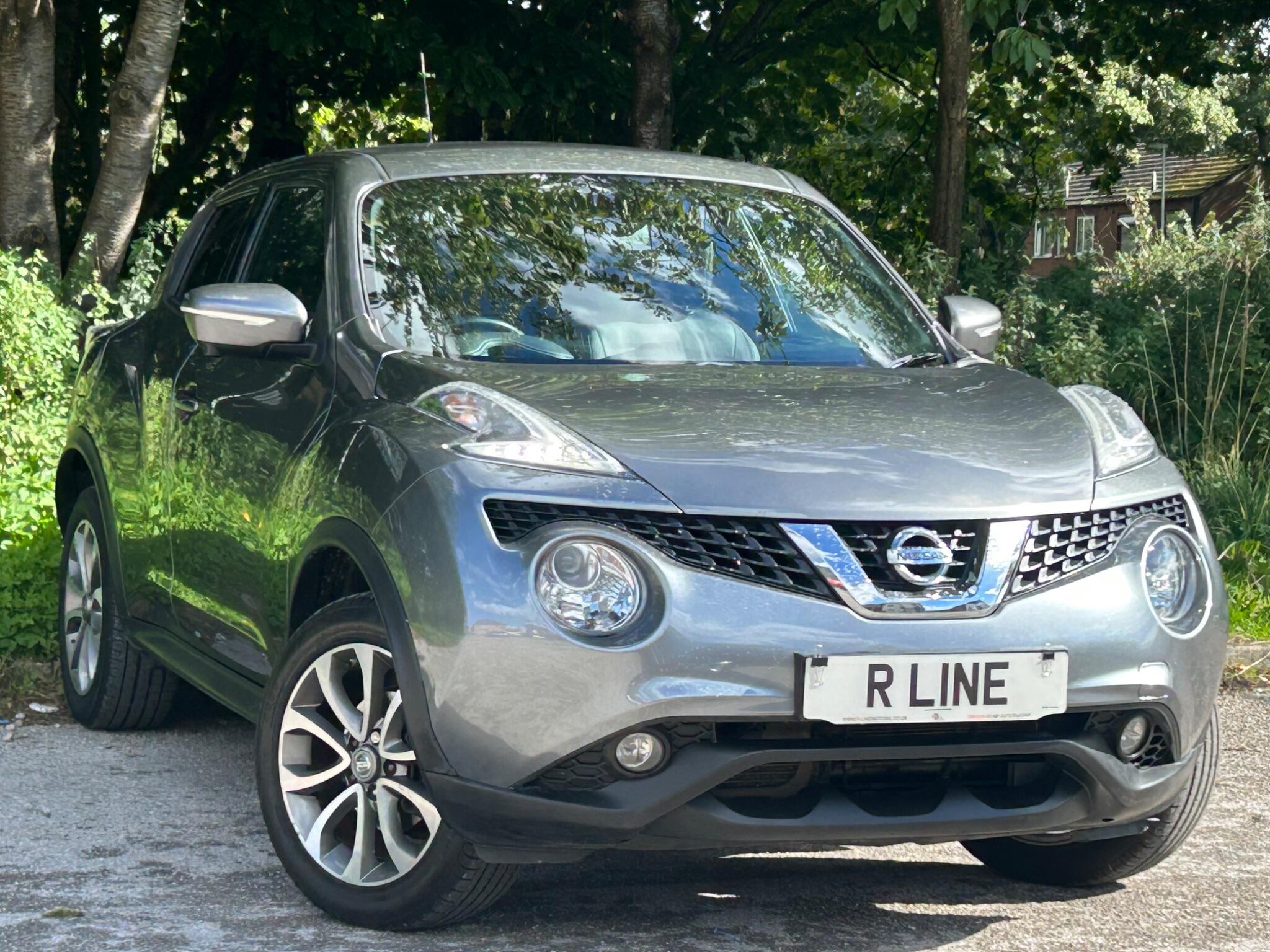 2015 Nissan Juke in Grey for sale