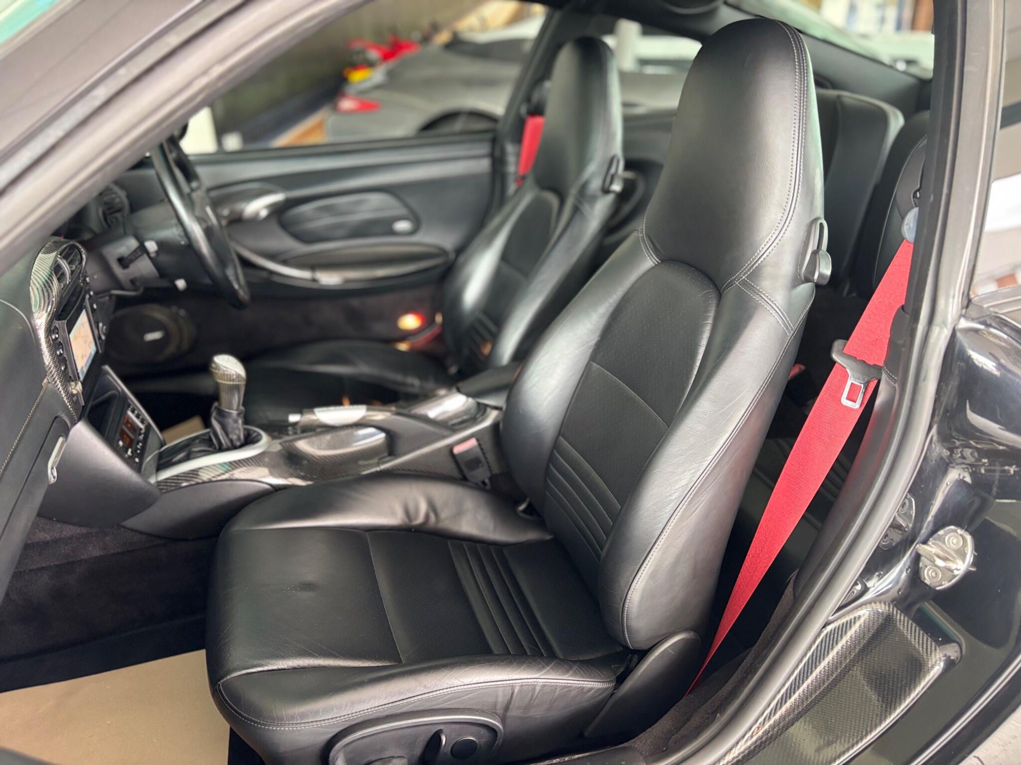Porsche 911 view 47