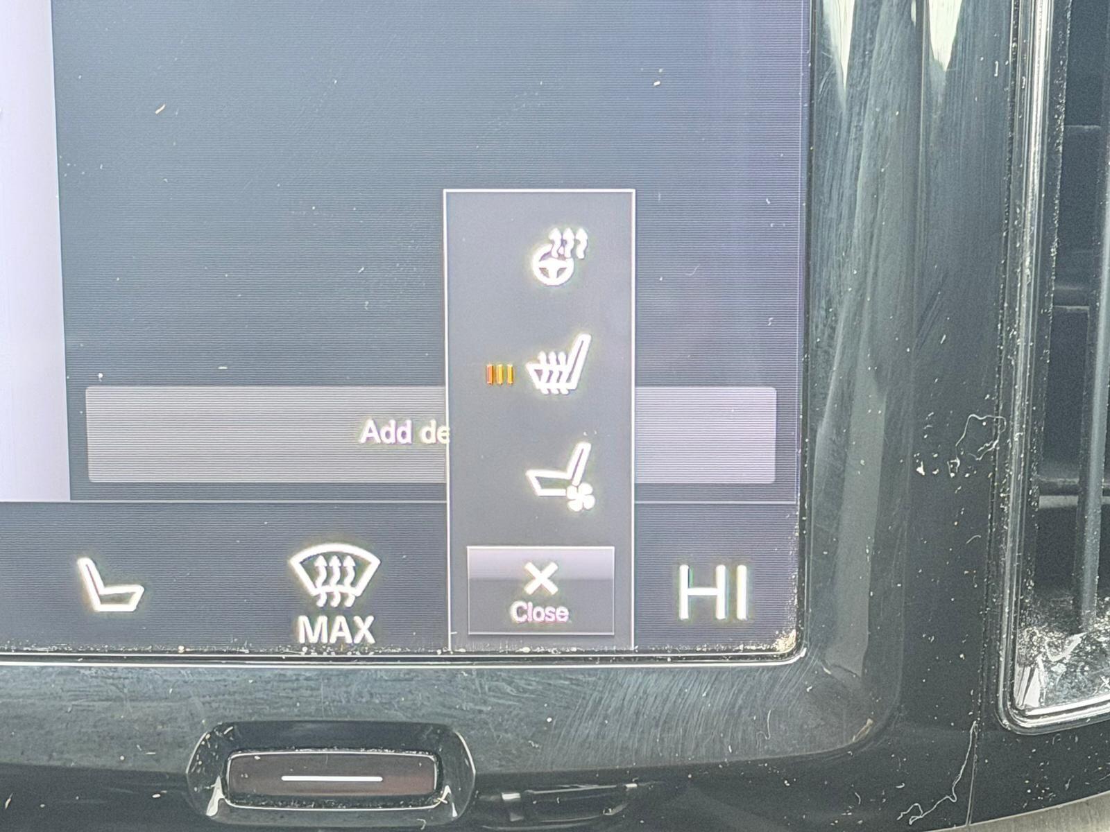 Volvo XC60 view 27