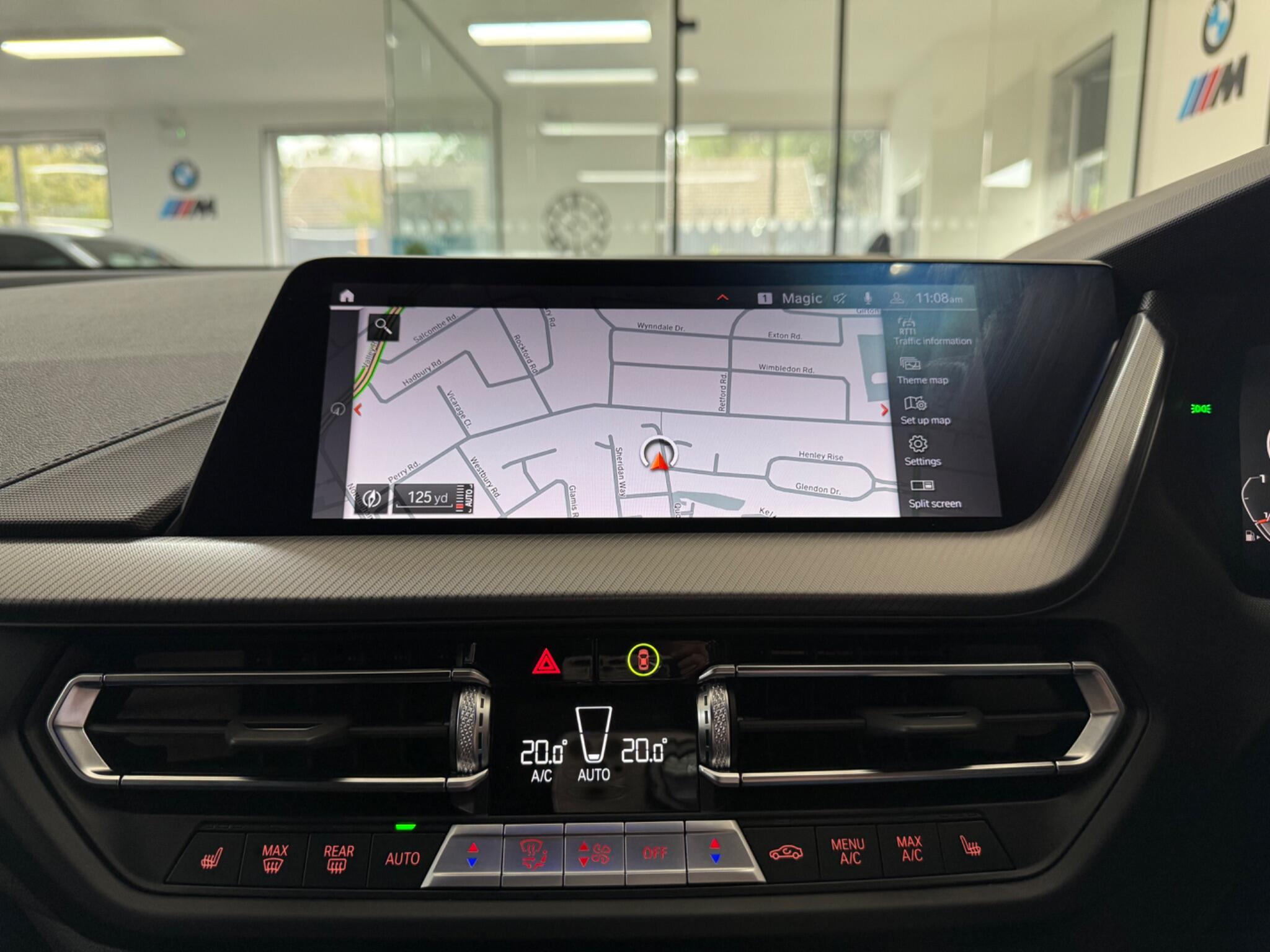 BMW 1 Series view 15