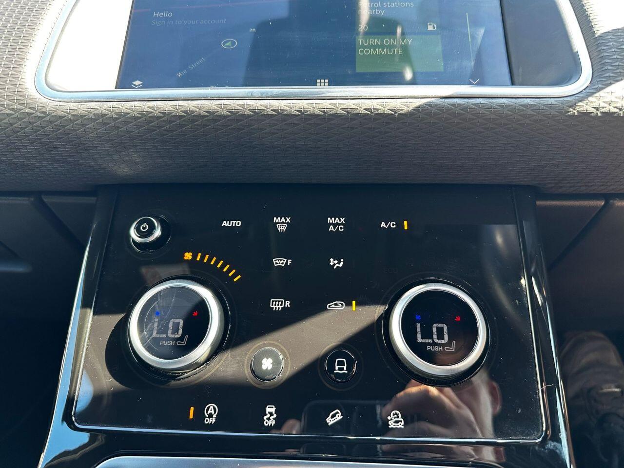 Land Rover Range Rover Evoque view 36