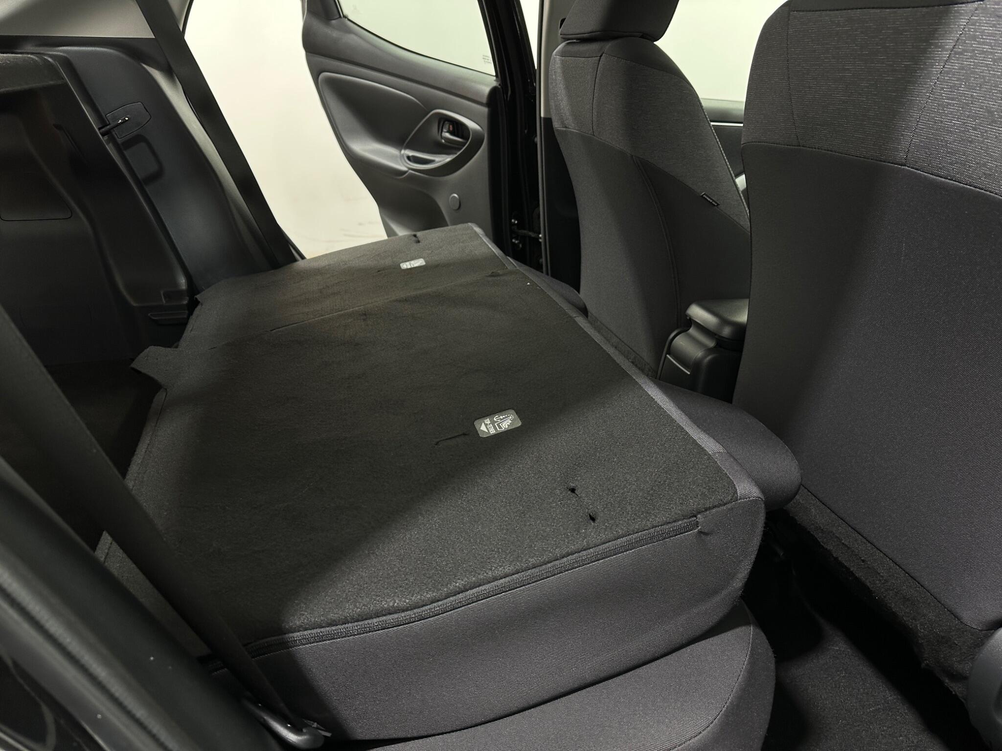 Mazda Mazda2 view 43
