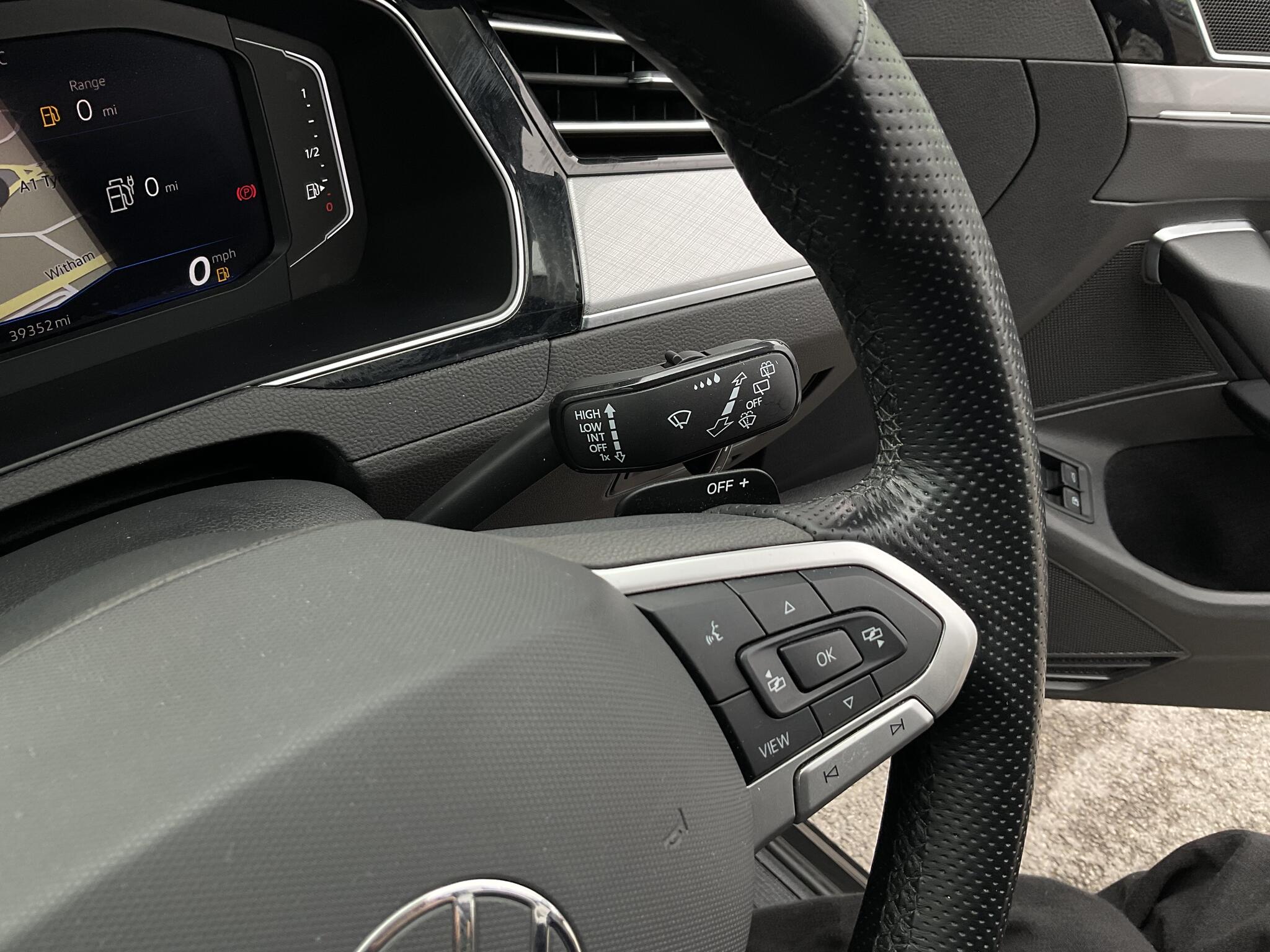 Volkswagen Passat view 40