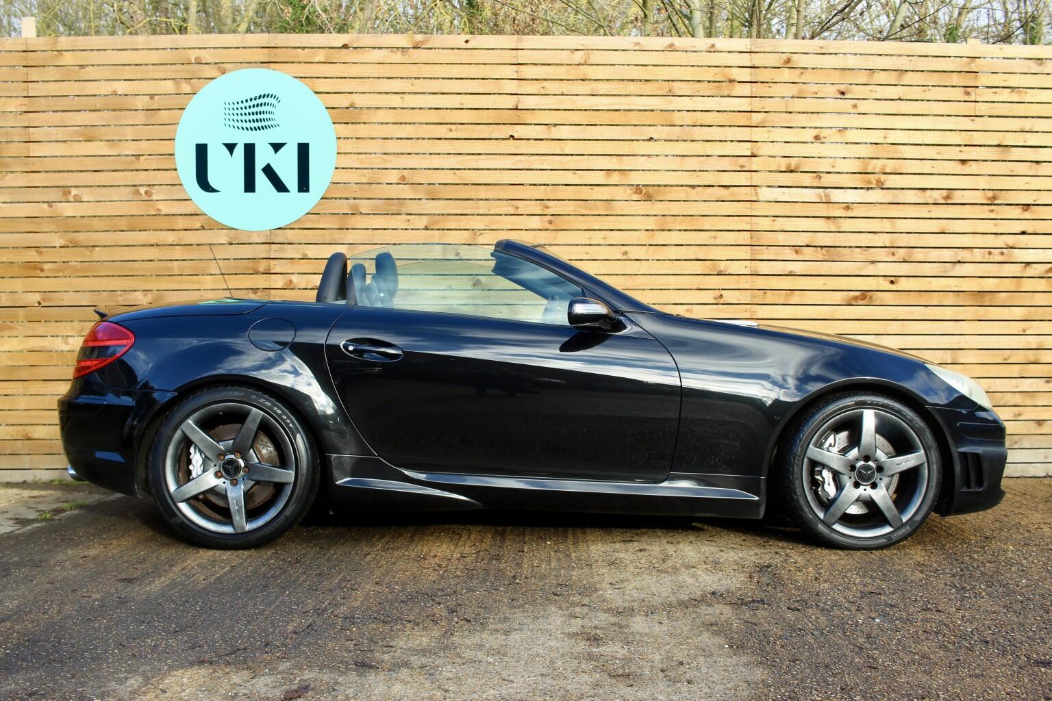 Mercedes-Benz SLK view 5