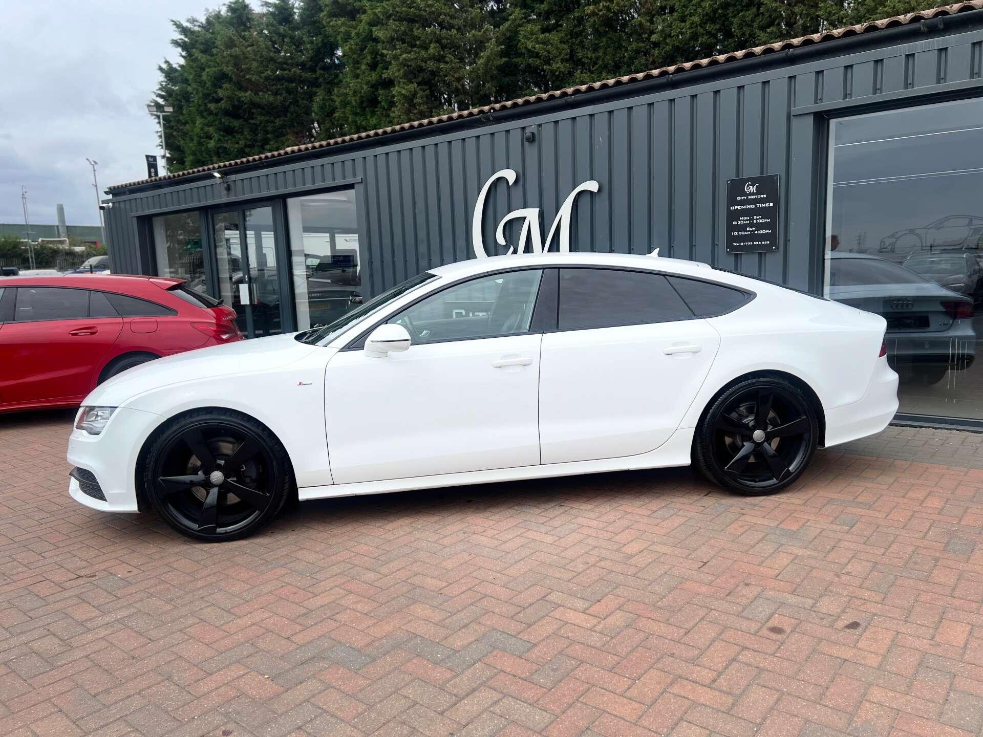 Audi A7 view 12