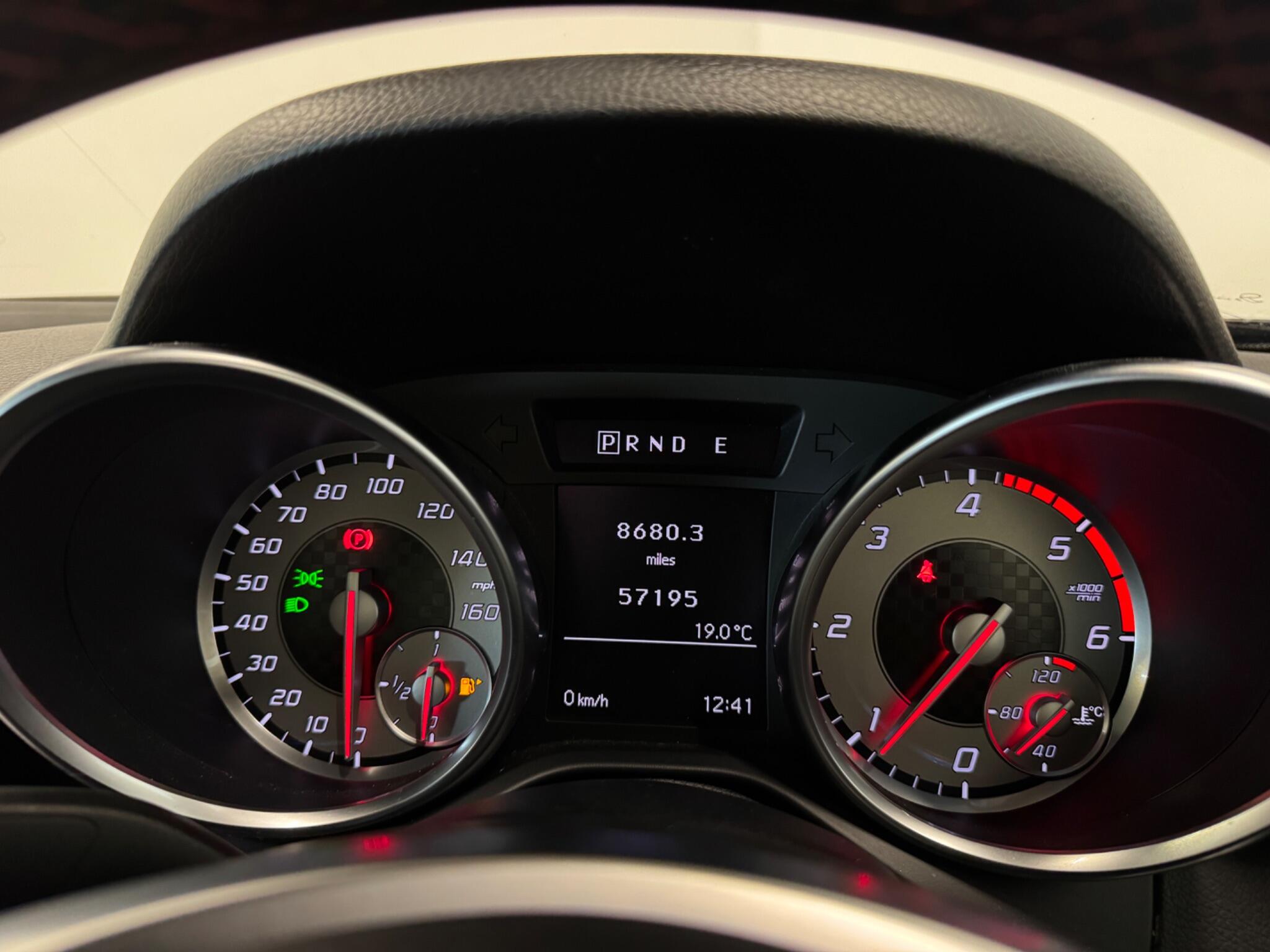 Mercedes-Benz SLK view 18