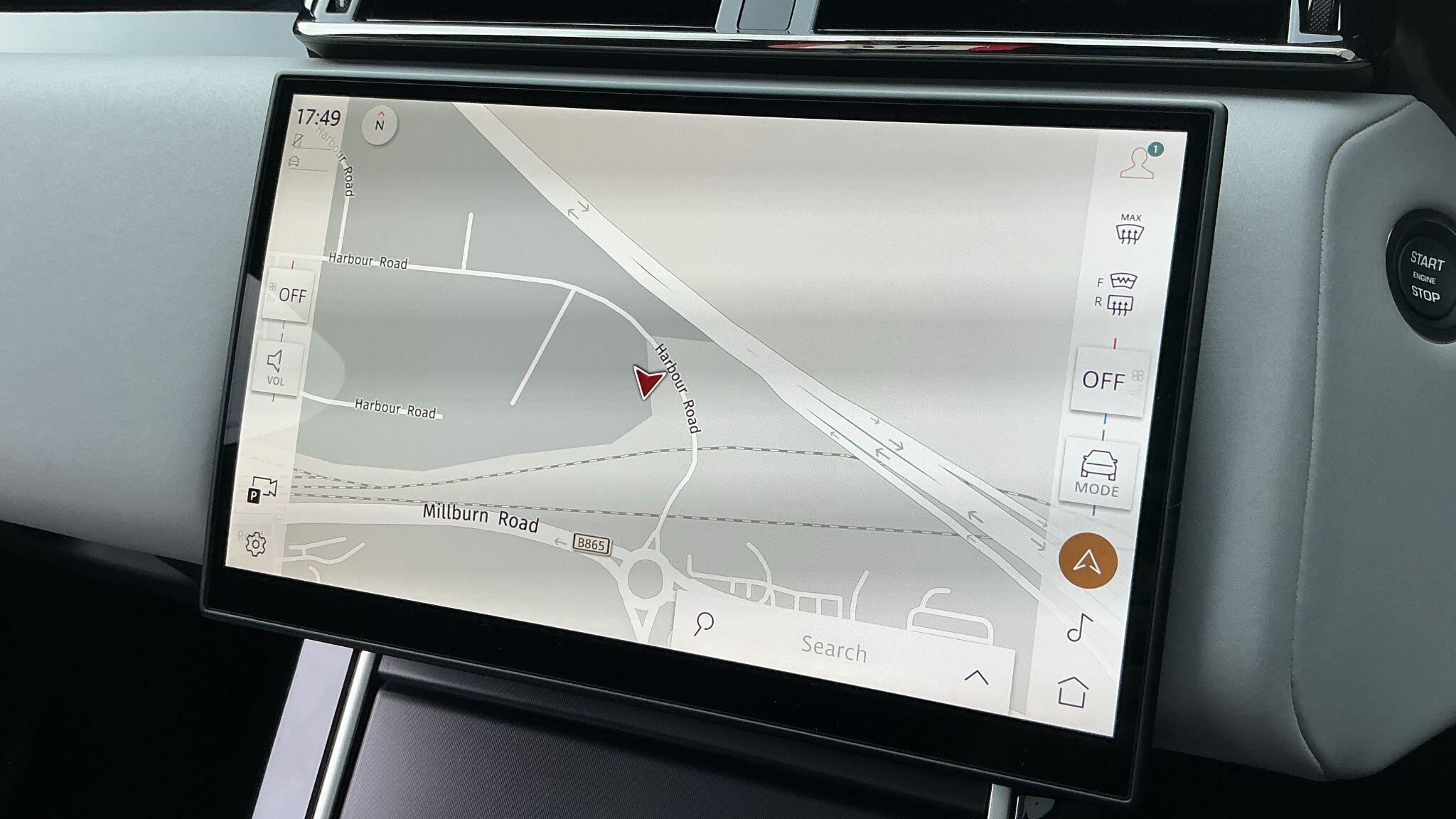 Land Rover Range Rover Velar view 17