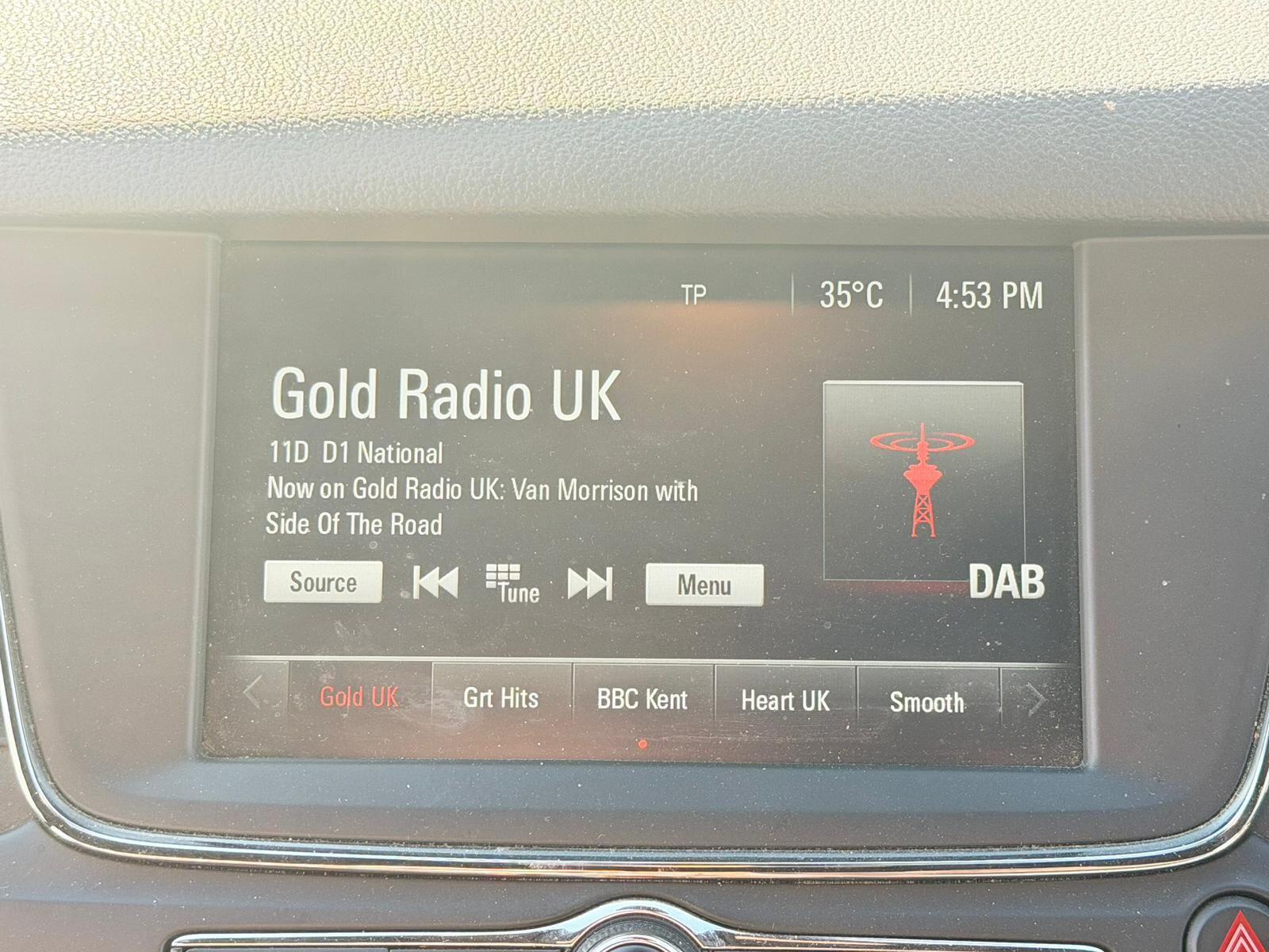Vauxhall Astra view 18