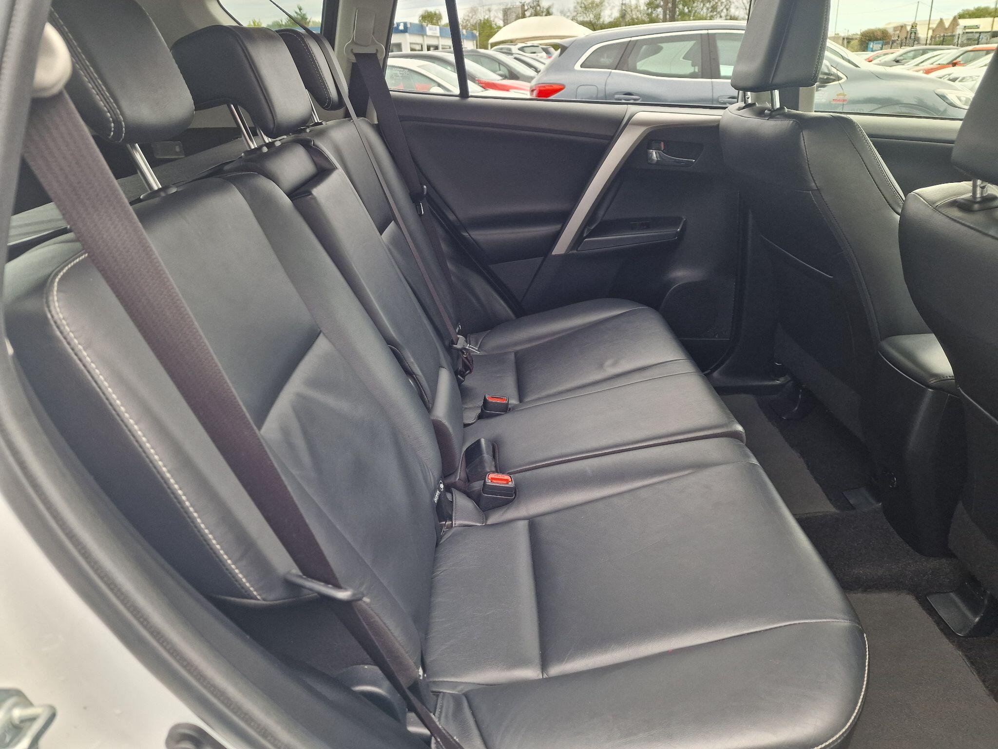 Toyota Rav4 view 41
