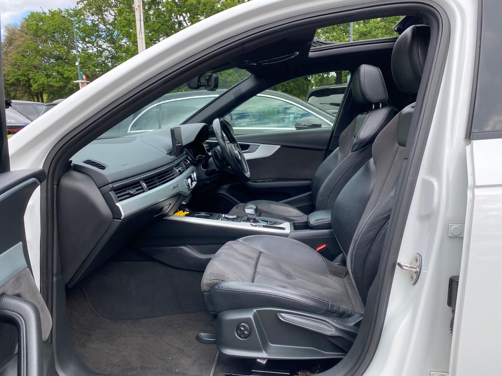 Audi A4 Avant view 39