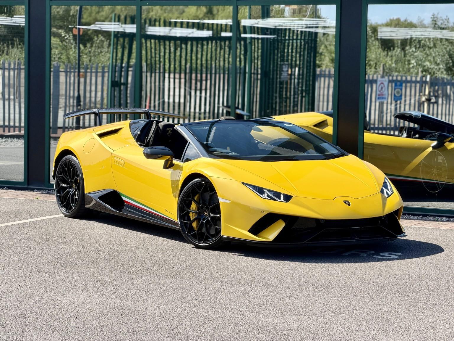Lamborghini Huracan view 10