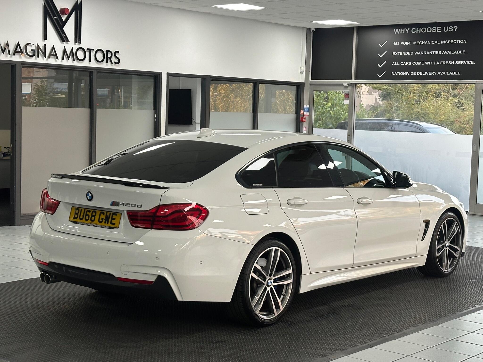BMW 4 Series view 14