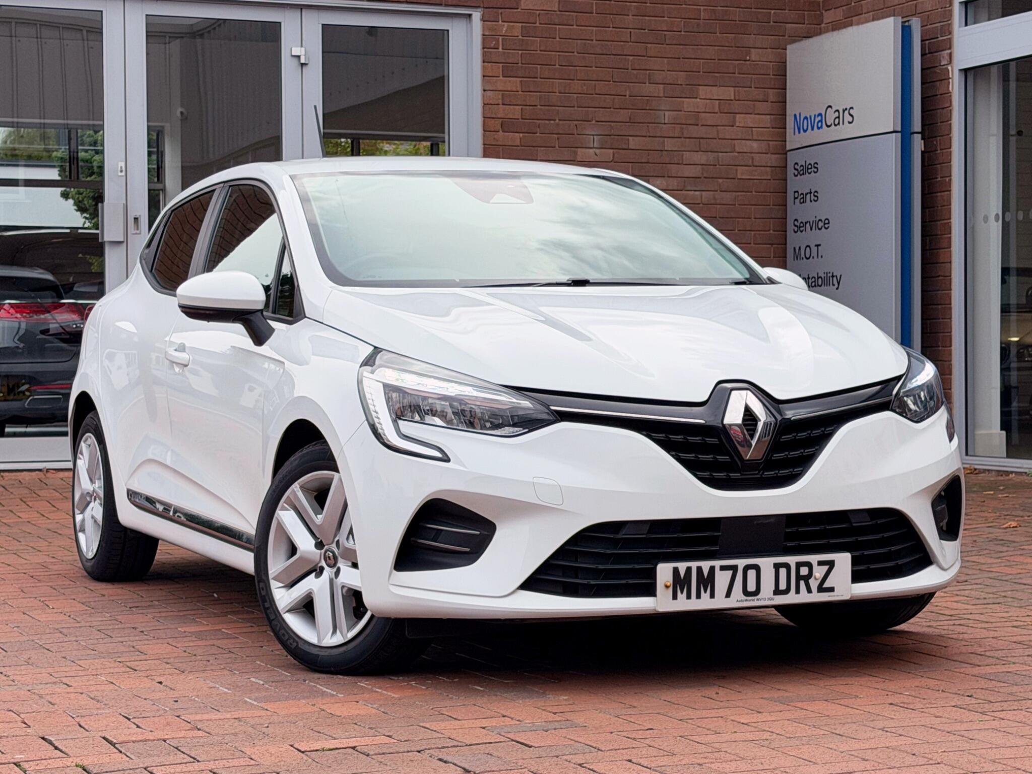 Renault Clio view 40
