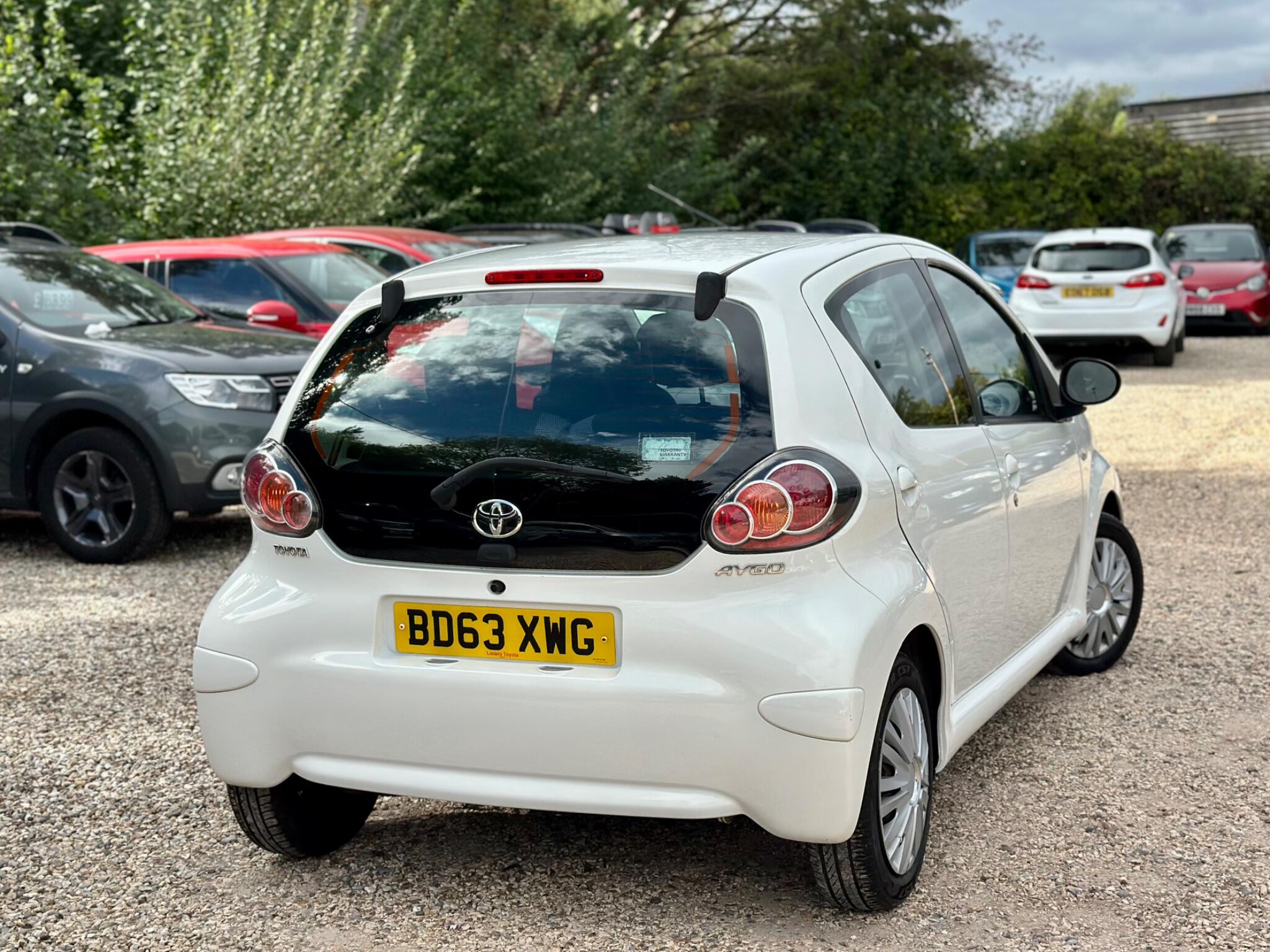 Toyota Aygo view 13