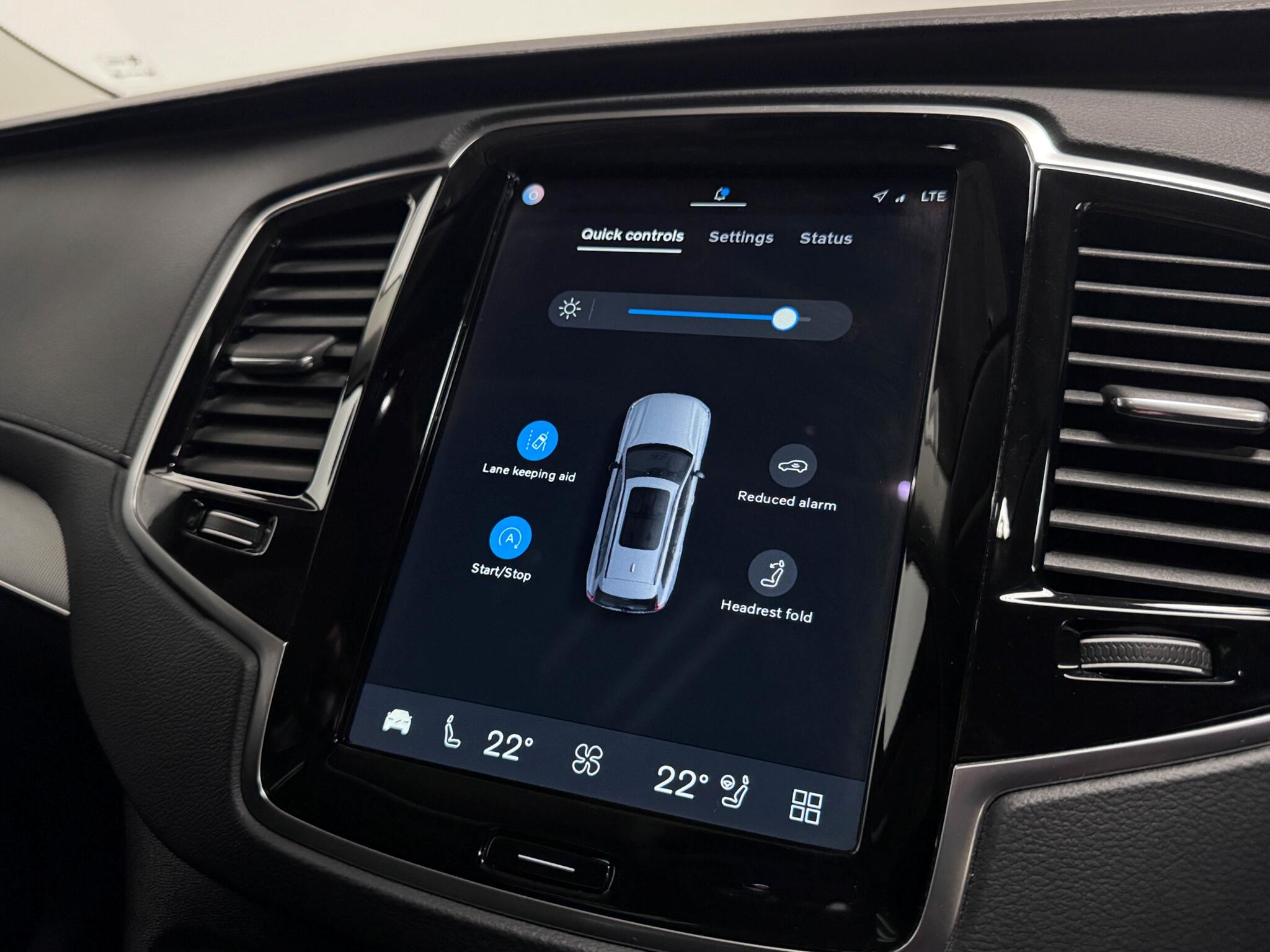 Volvo XC90 view 51