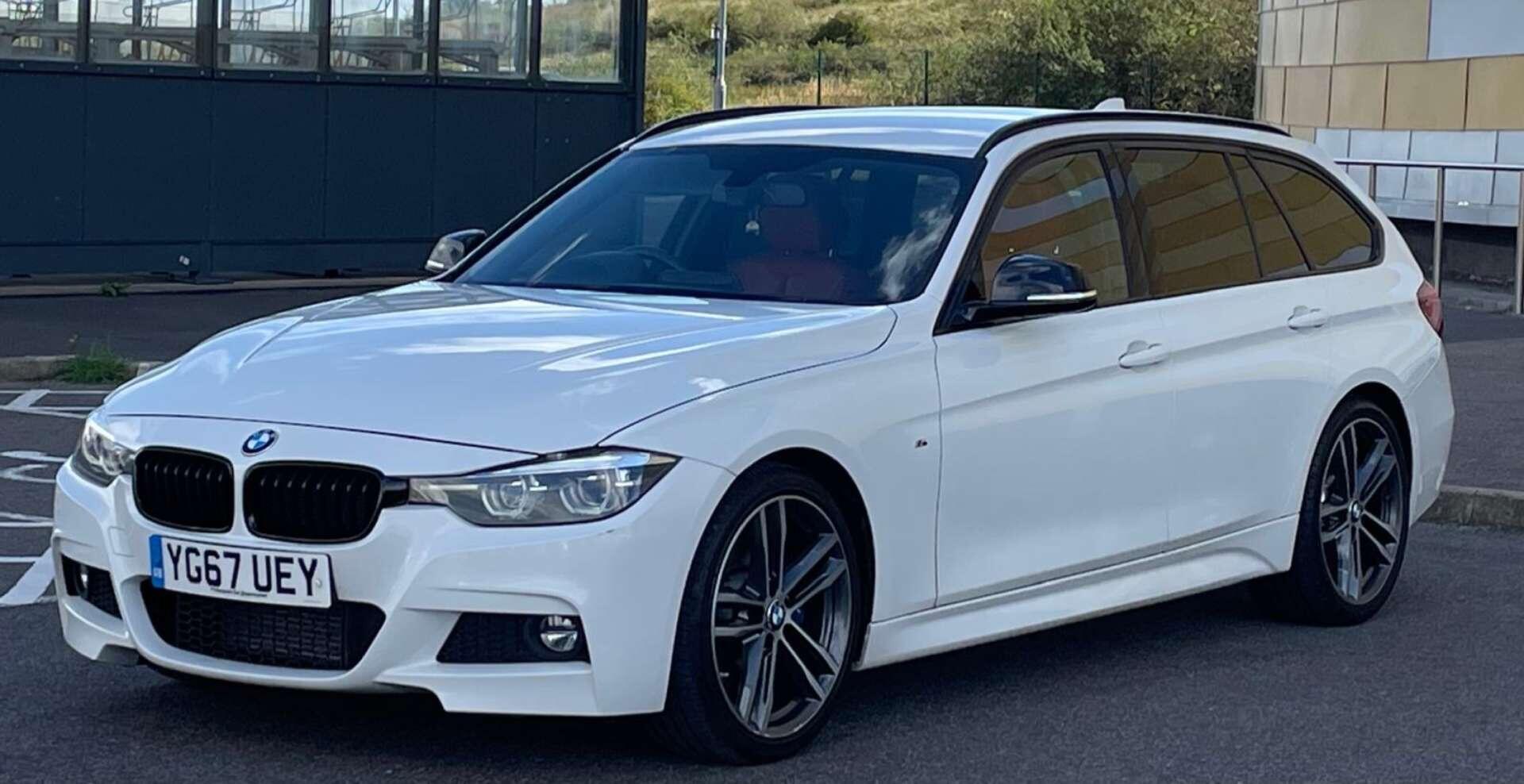 BMW 3 Series view 16
