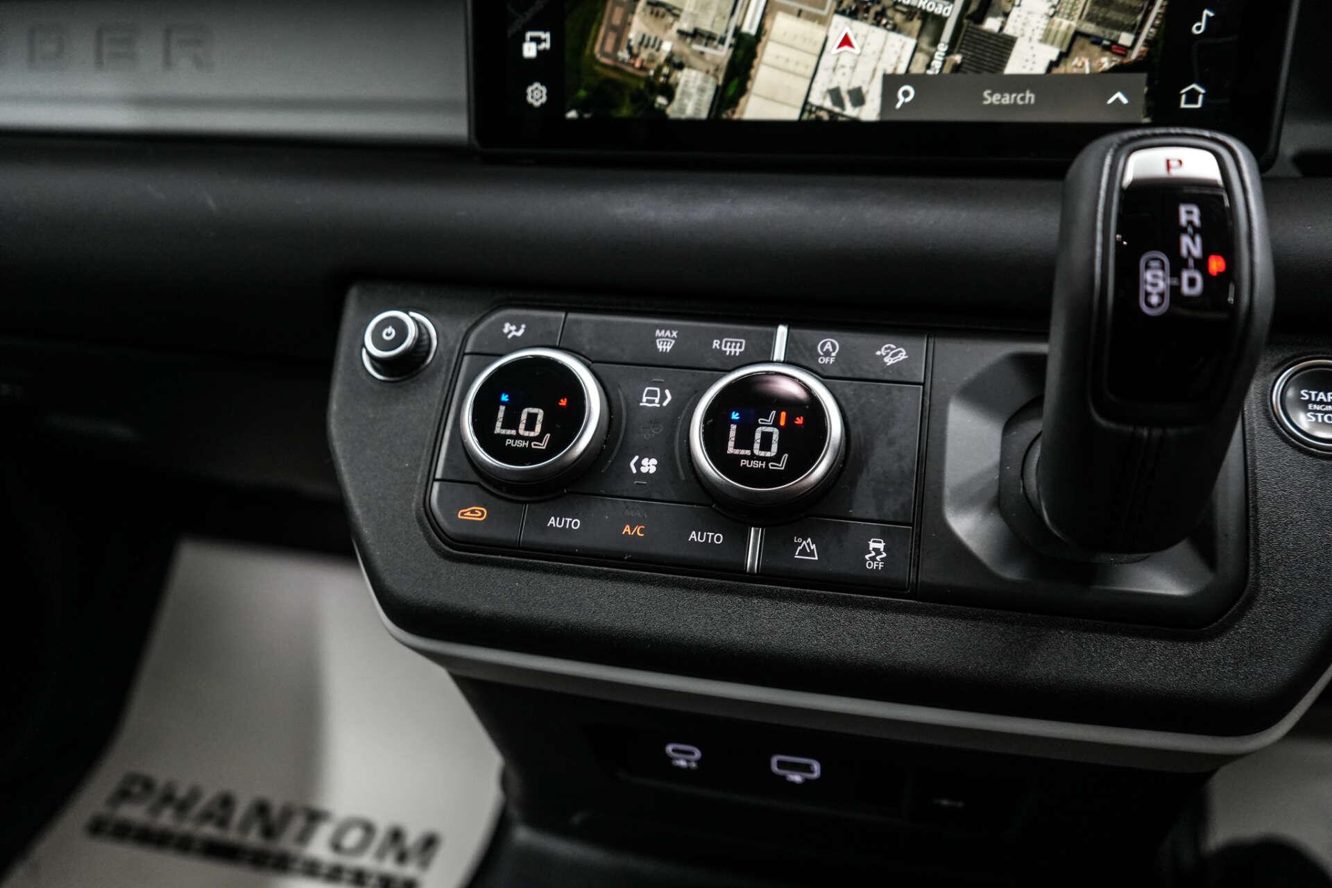Land Rover Defender view 36