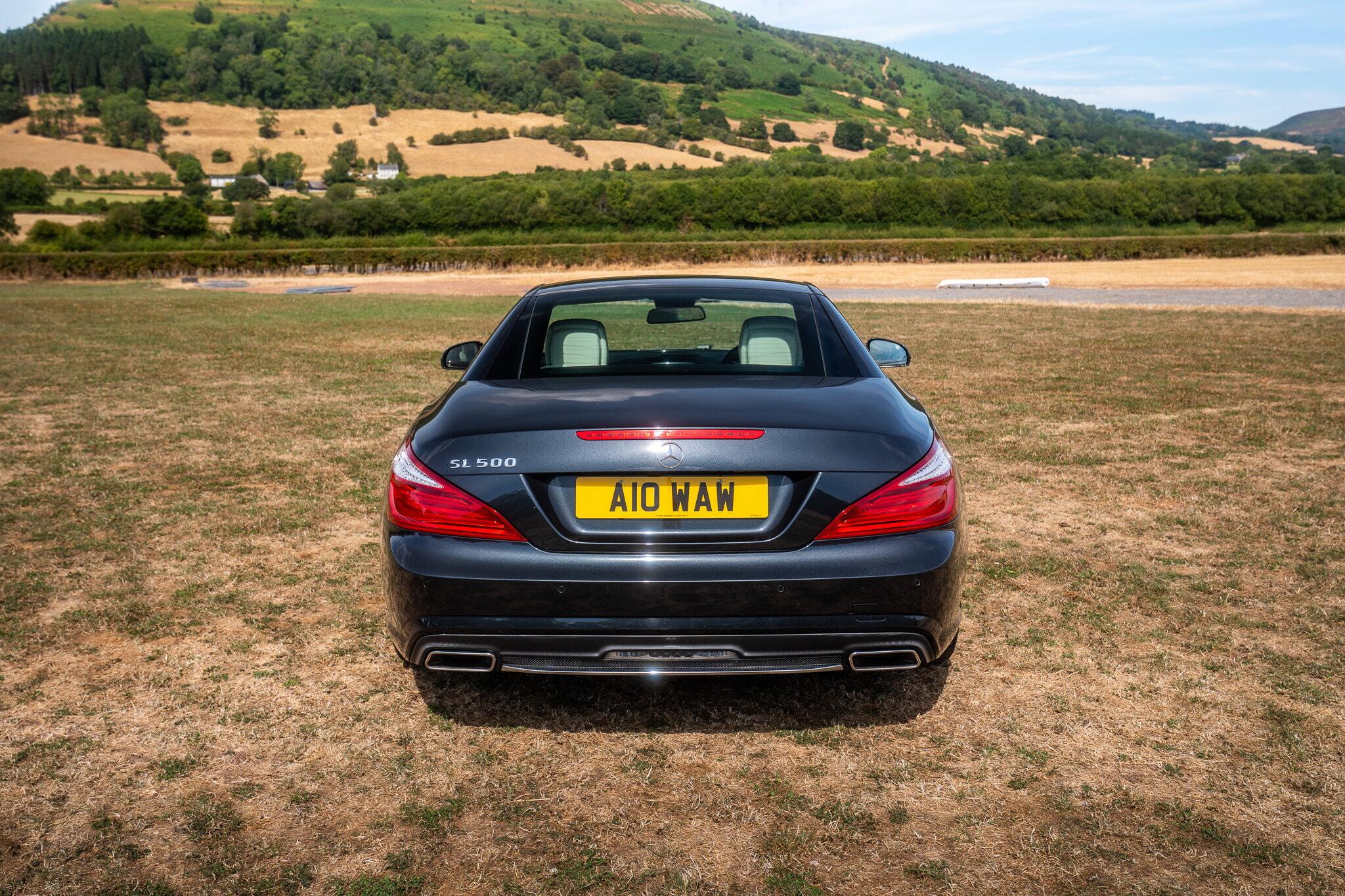 Mercedes-Benz SL view 7
