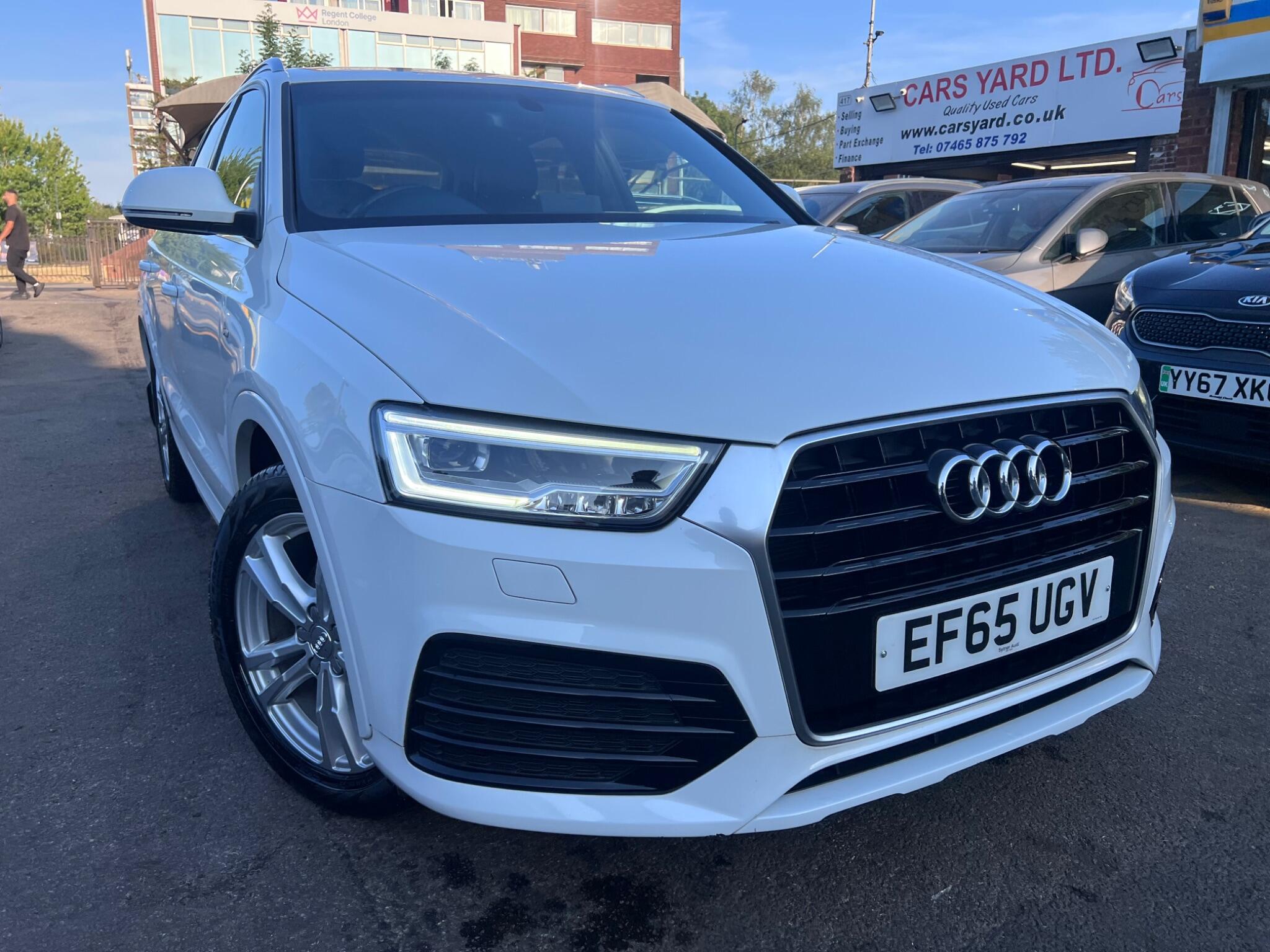 Audi Q3 main image