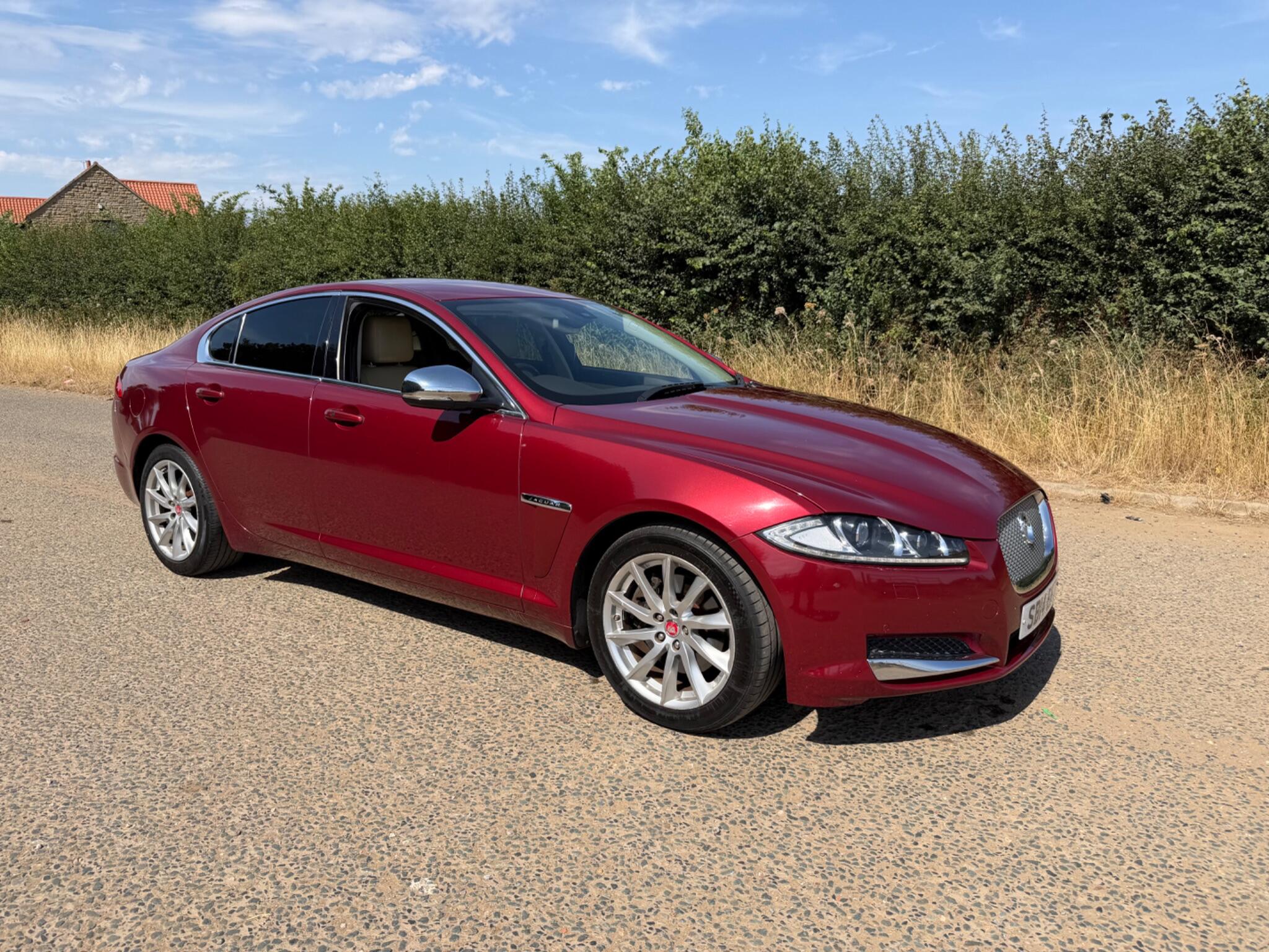 Jaguar XF view 53