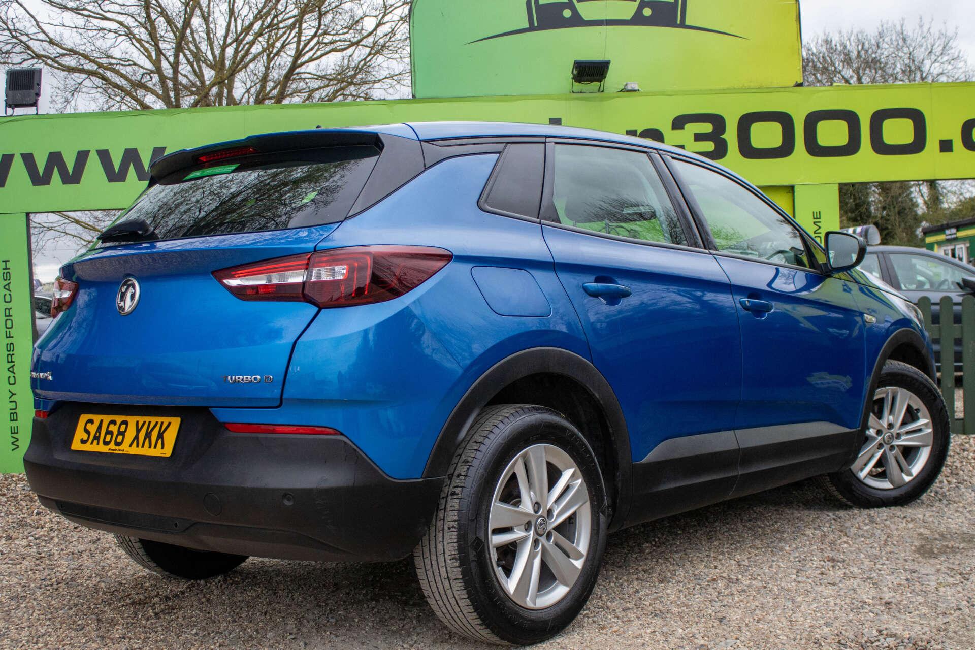 Vauxhall Grandland X view 6