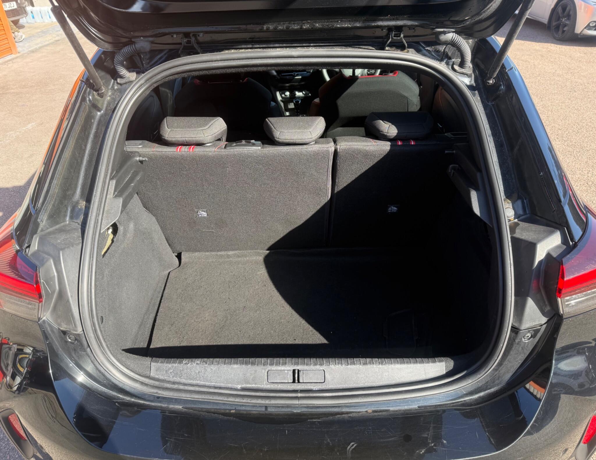 Vauxhall Corsa view 20