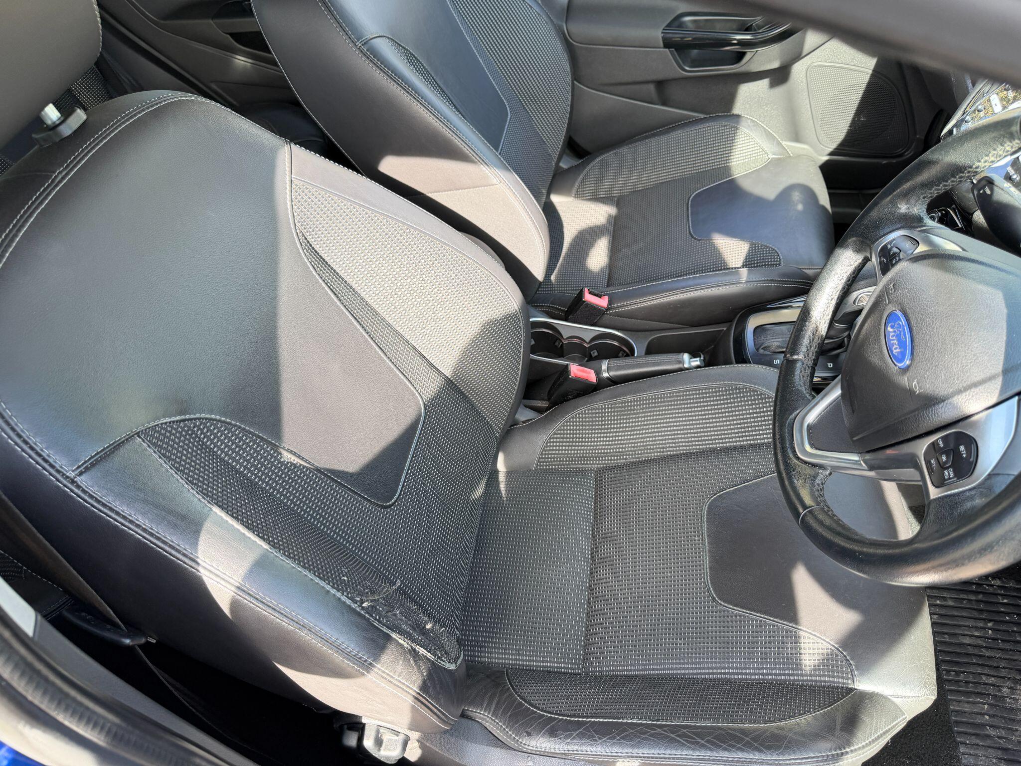 Ford Fiesta view 31