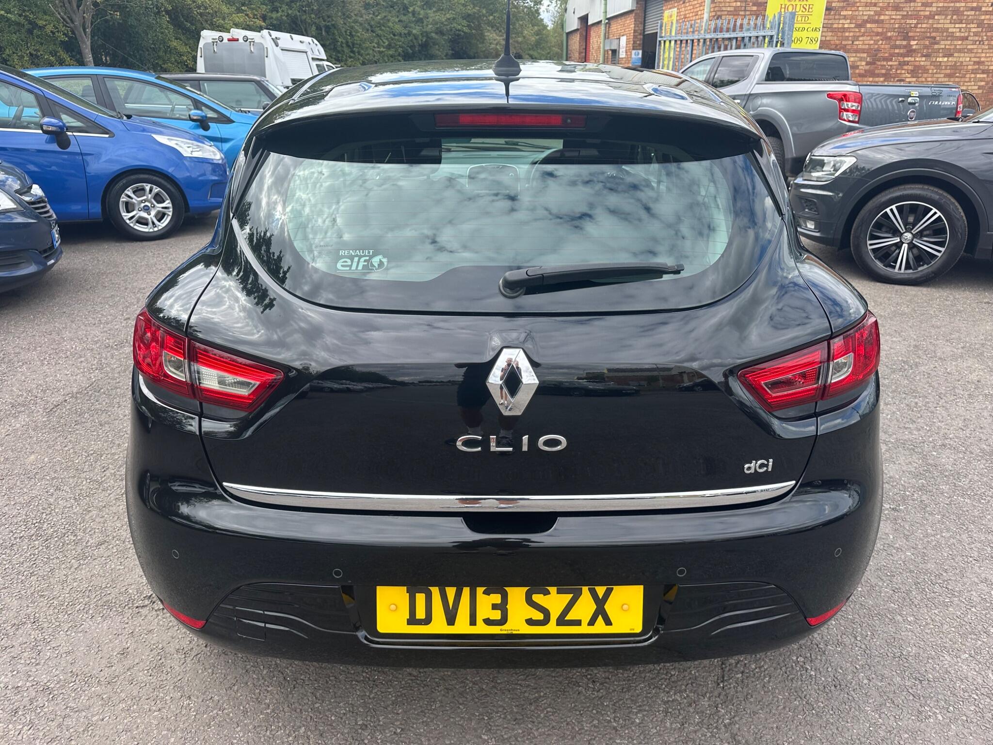 Renault Clio view 14