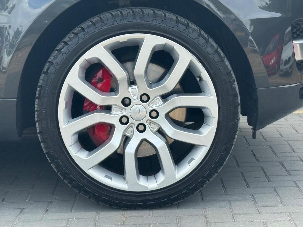 Land Rover Range Rover Sport view 9