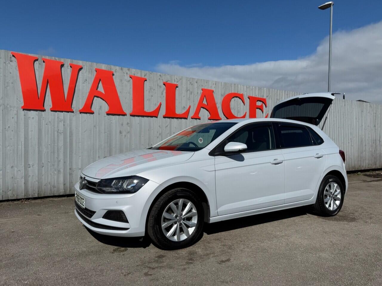 Volkswagen Polo view 14