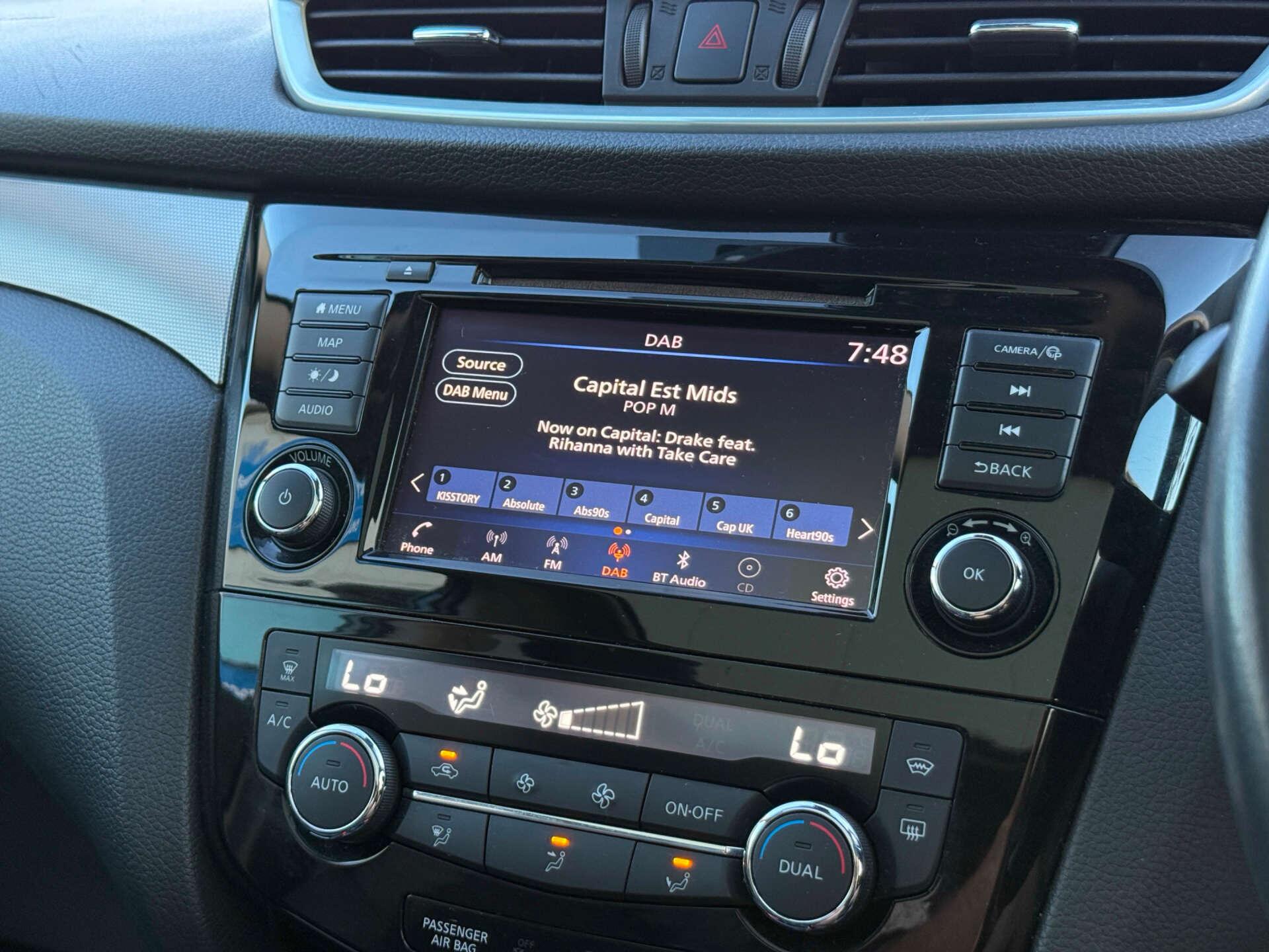 Nissan Qashqai view 70