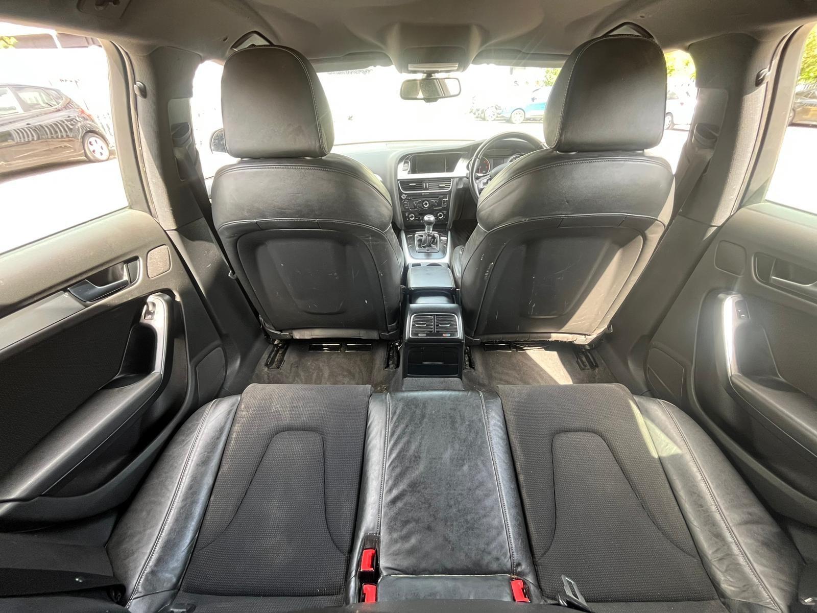 Audi A4 view 28