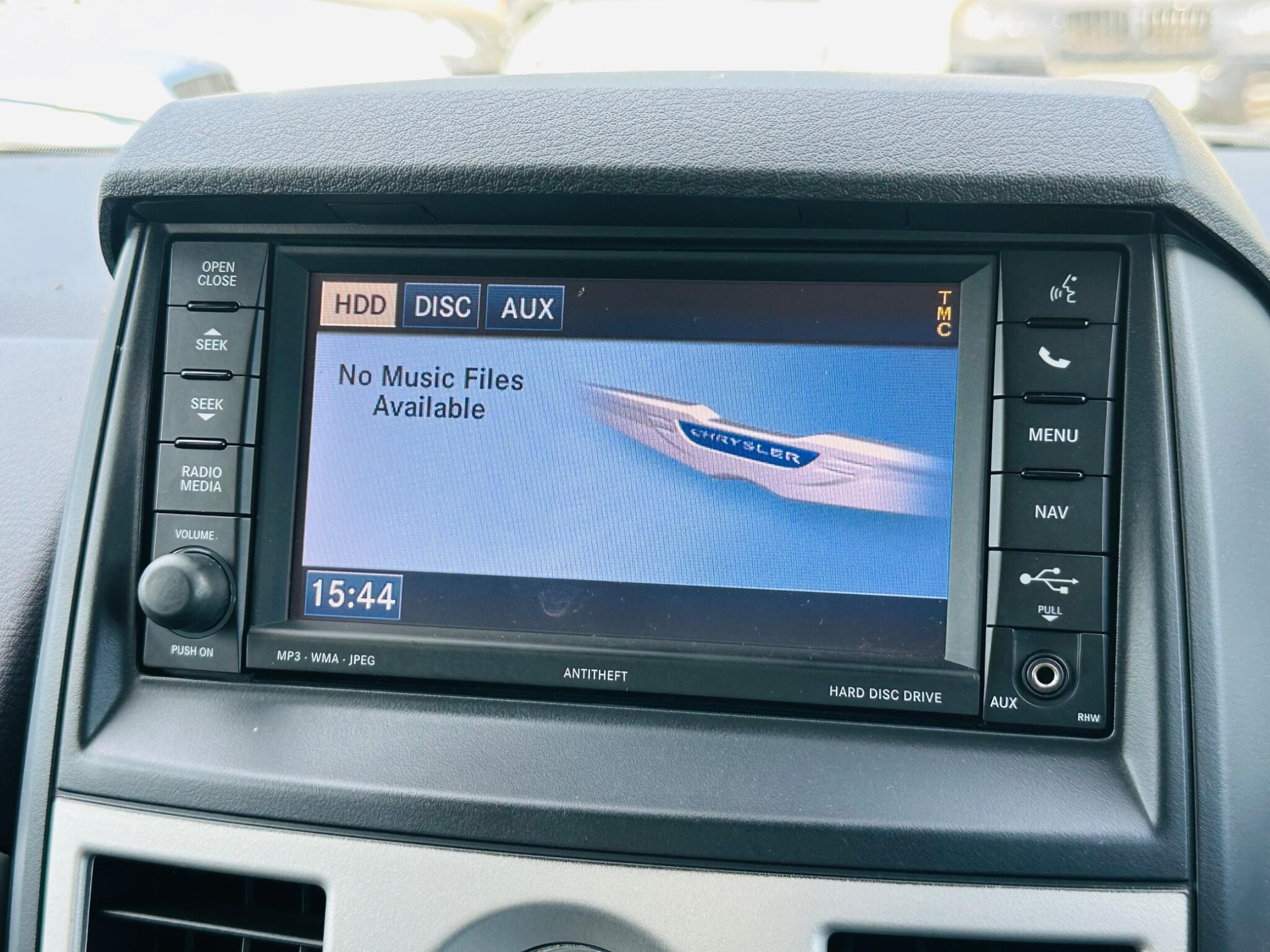 Chrysler Grand Voyager view 34