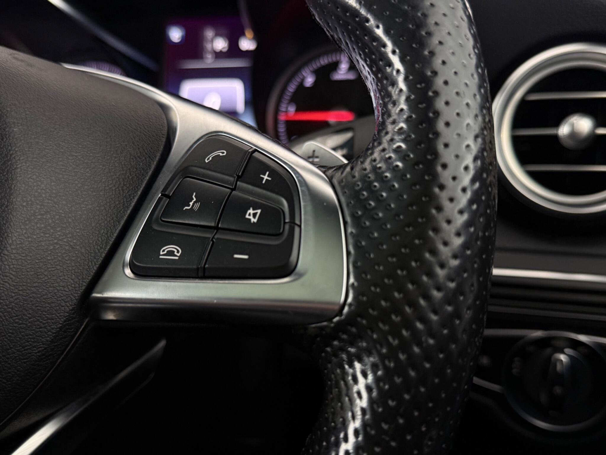 Mercedes-Benz GLC view 15