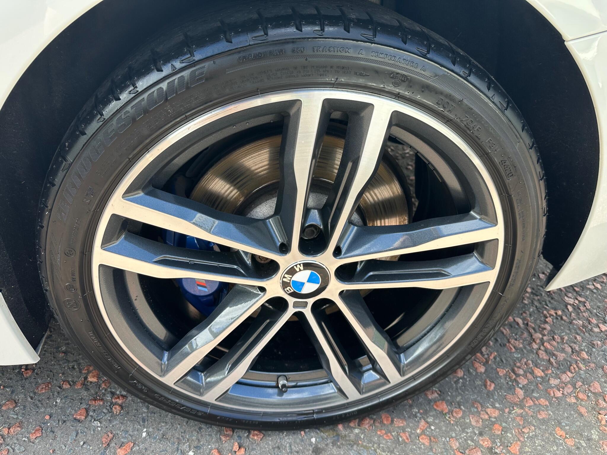 BMW 4 Series view 17