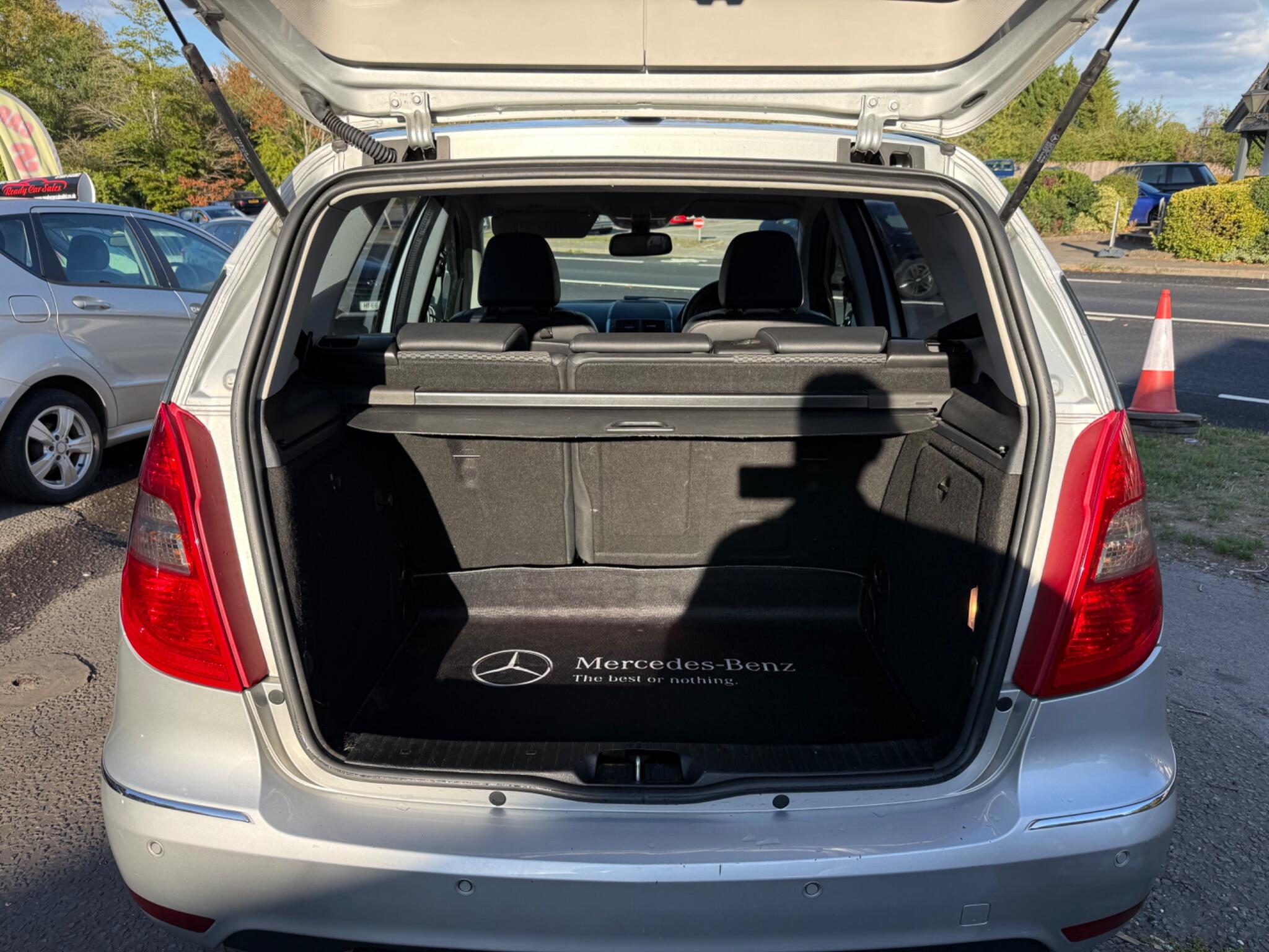Mercedes-Benz A-Class view 29