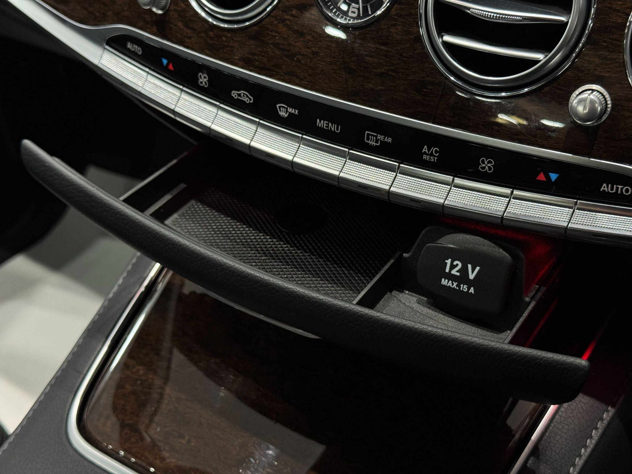 Mercedes-Benz S-Class view 41