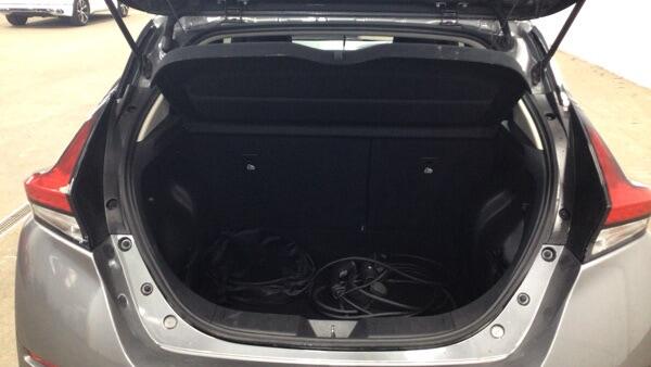 Nissan Leaf view 13