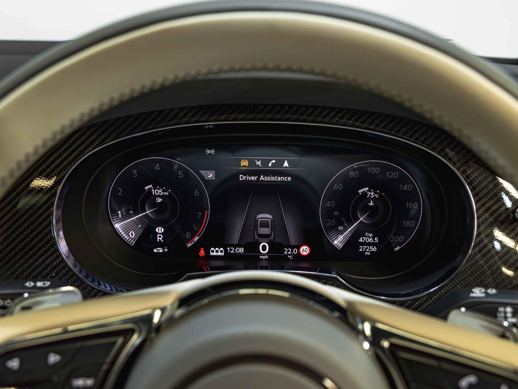 Bentley Bentayga view 23
