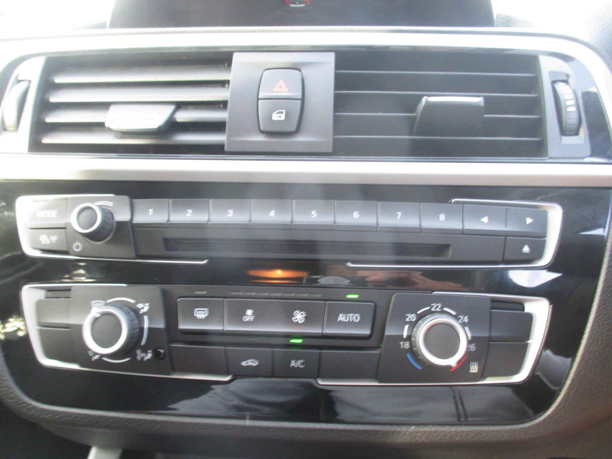BMW 1 Series view 41