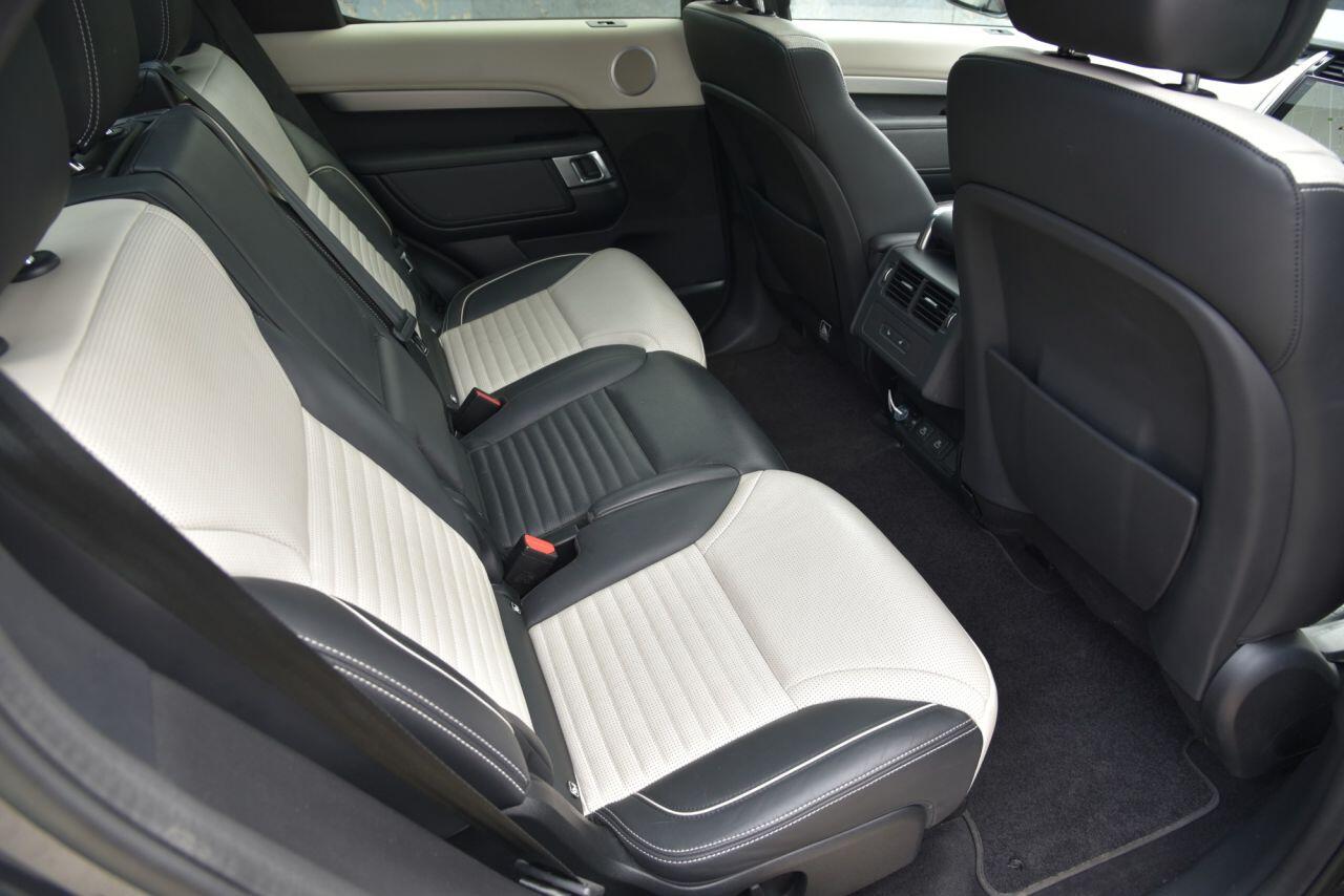 Land Rover Discovery 3 view 24