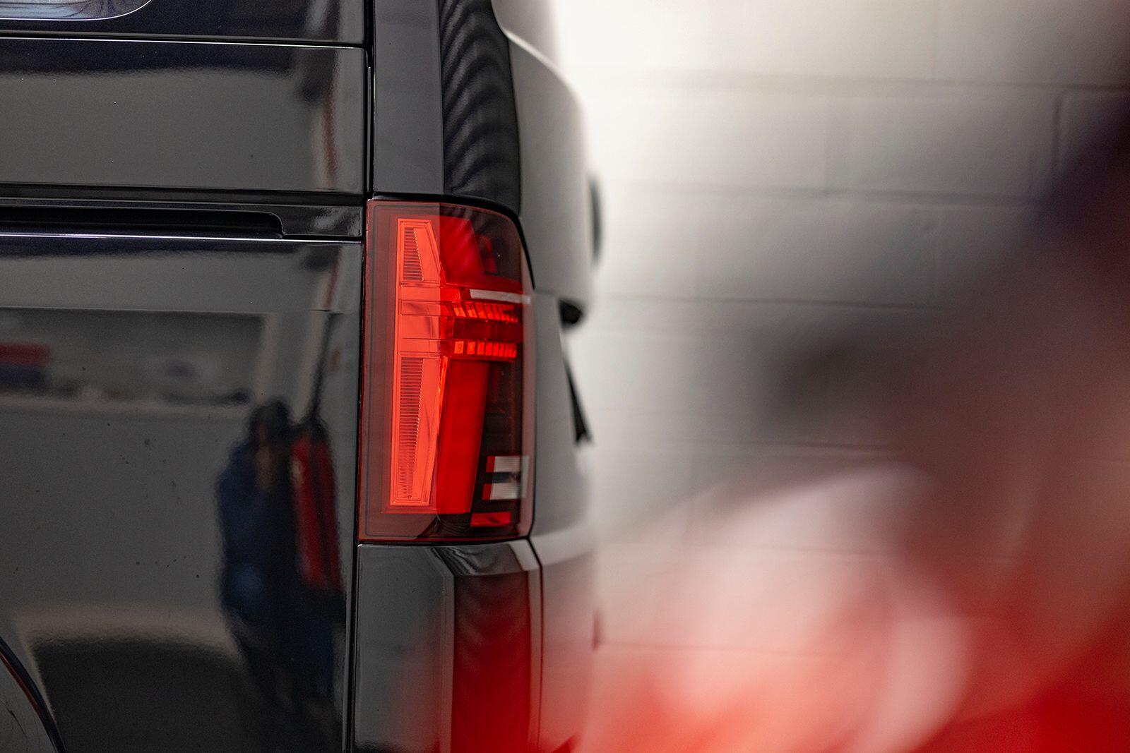 Volkswagen Transporter view 94