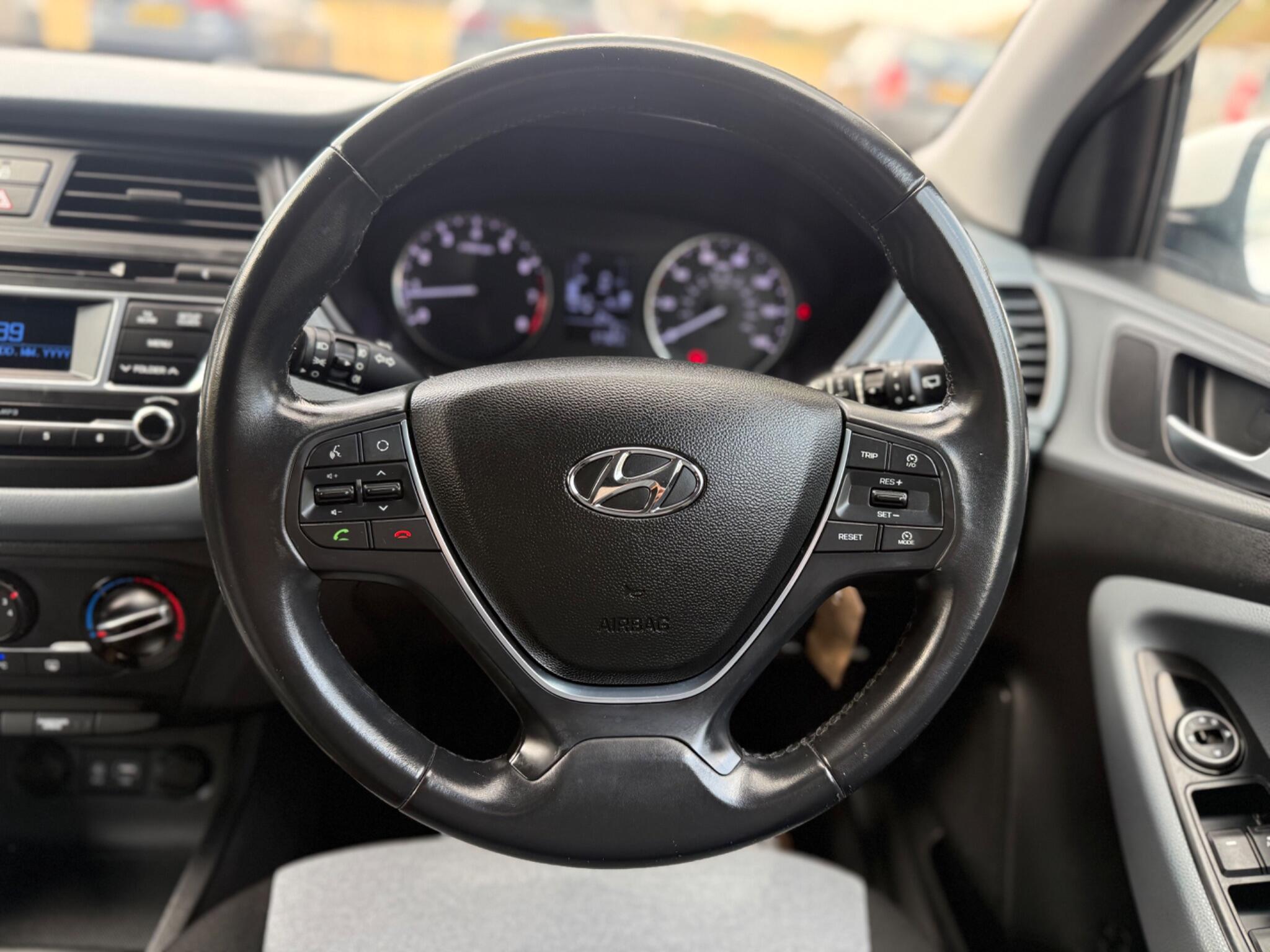 Hyundai I20 view 39
