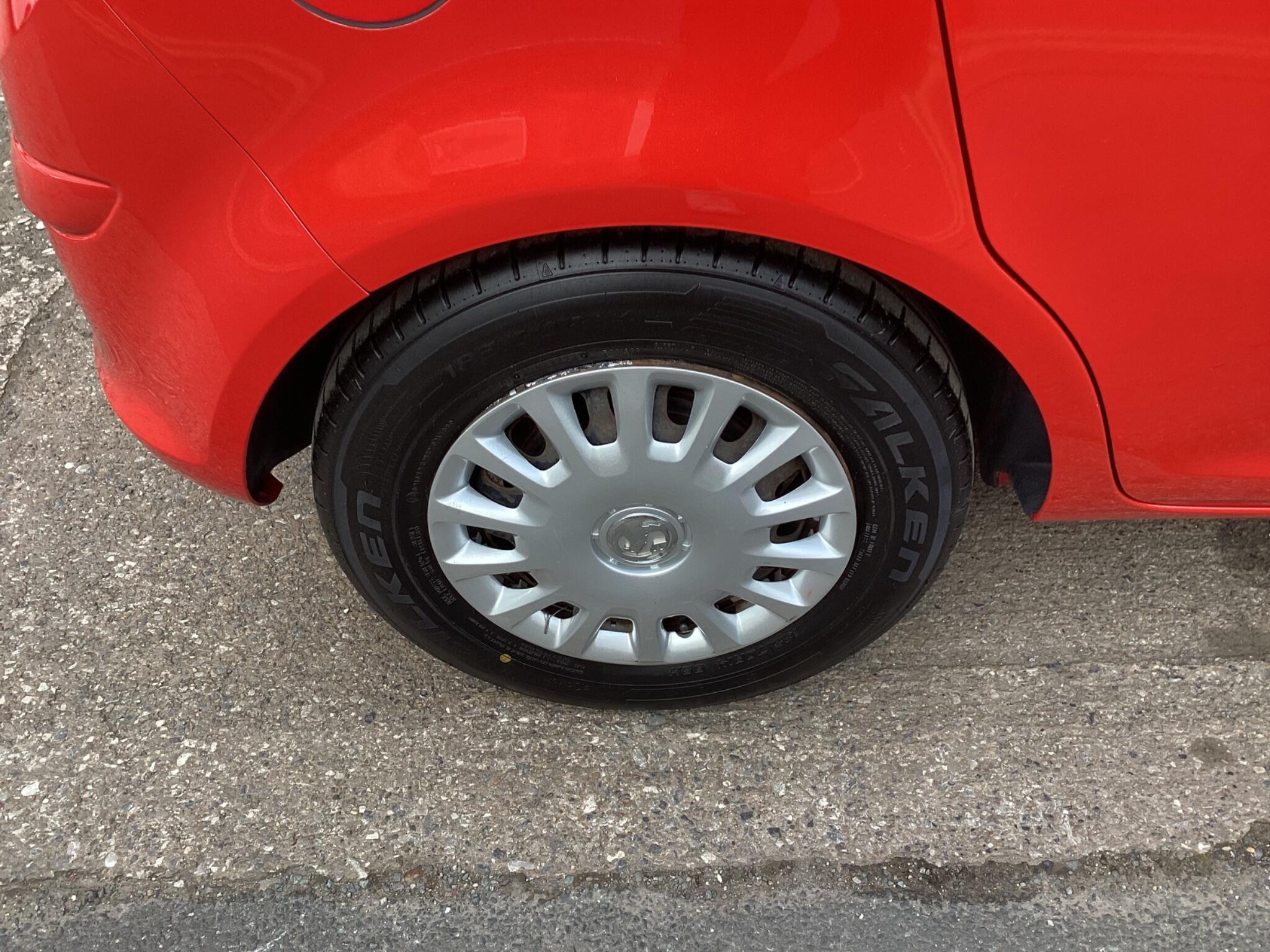 Vauxhall Corsa view 19