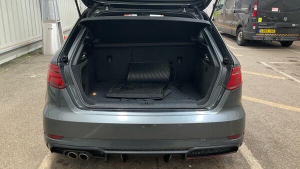 Audi A3 view 9