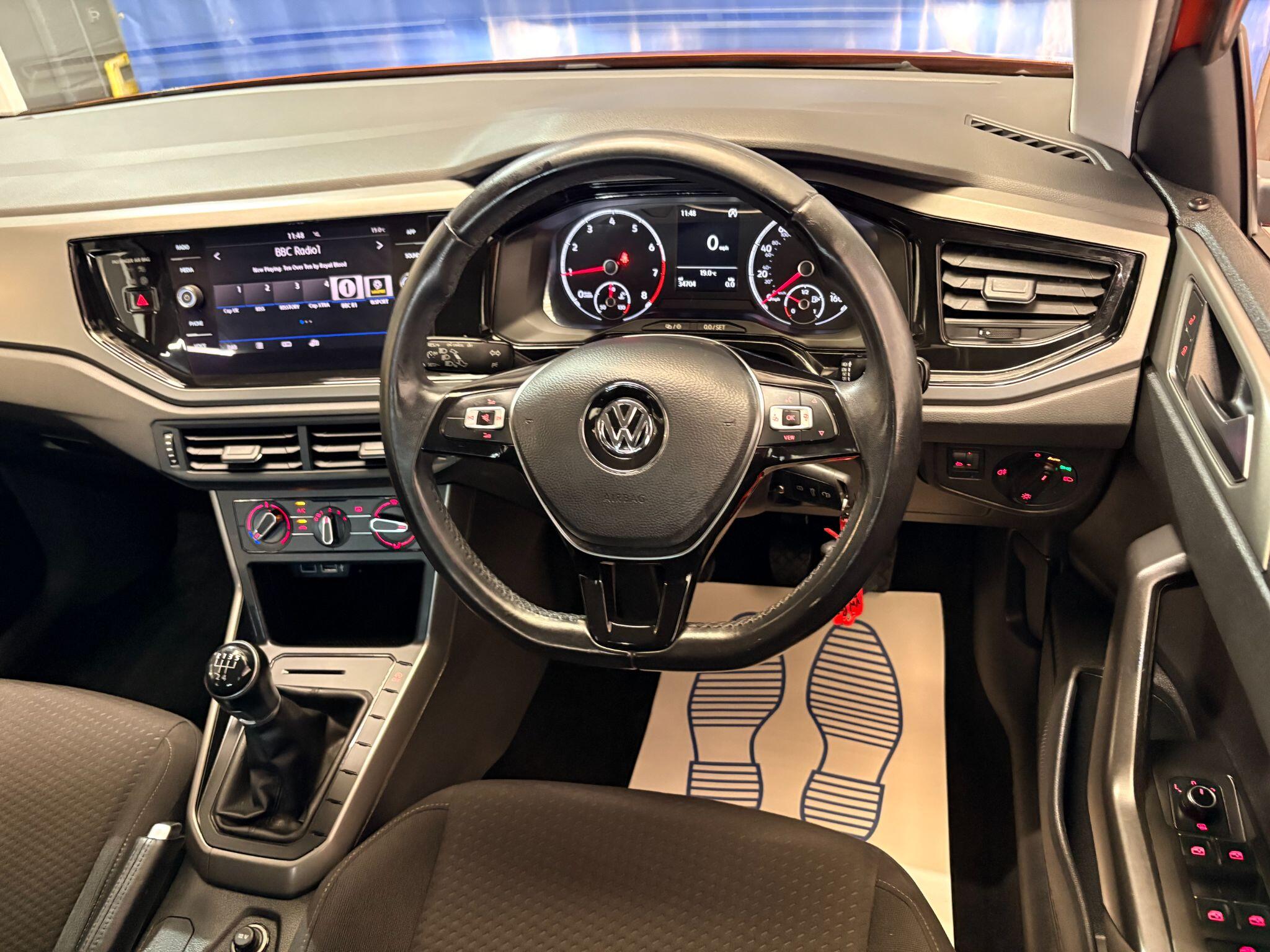 Volkswagen Polo view 25