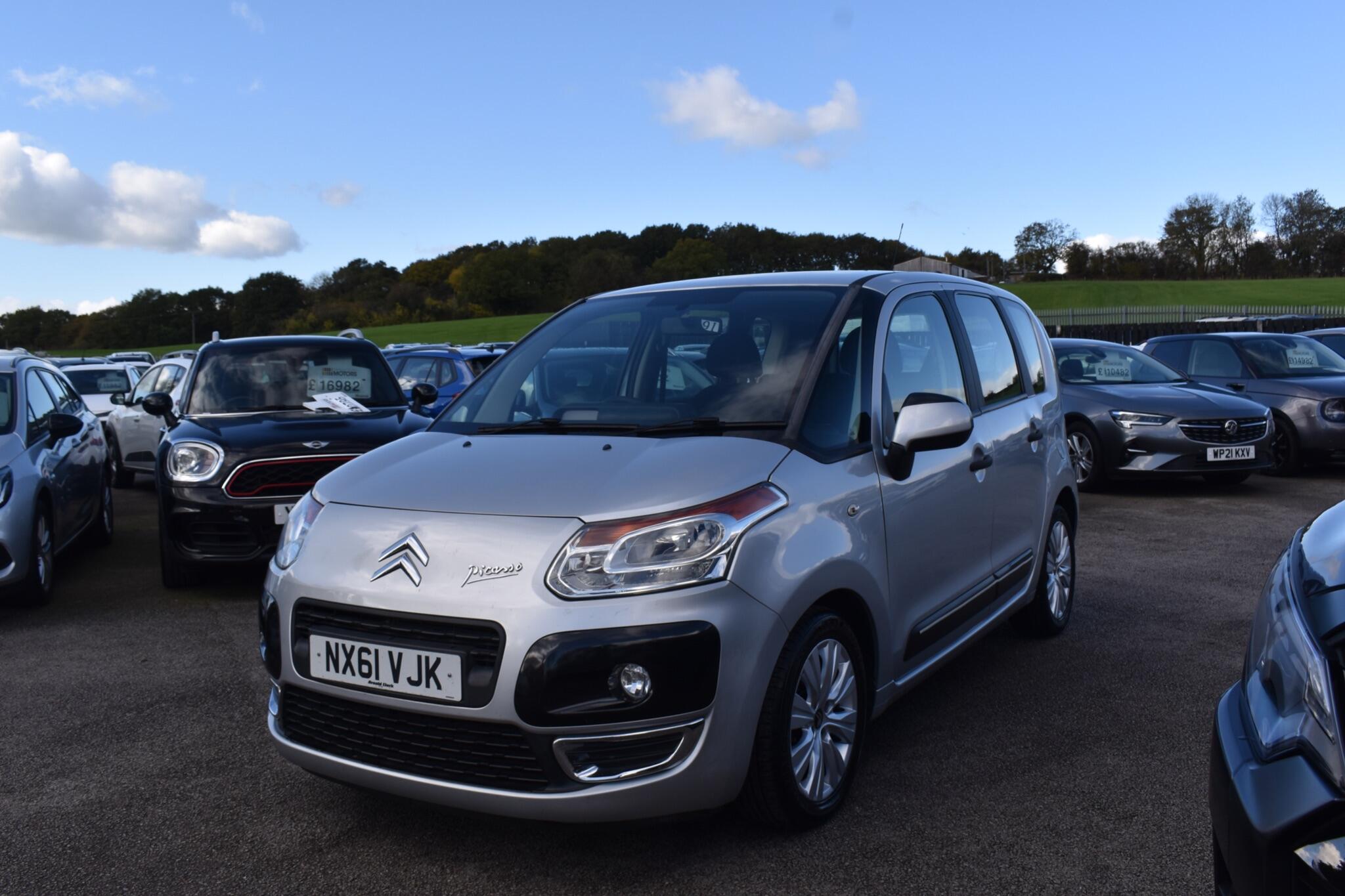C3 Picasso - 1.6 HDi VTR+ Euro 5 5dr - Image 8