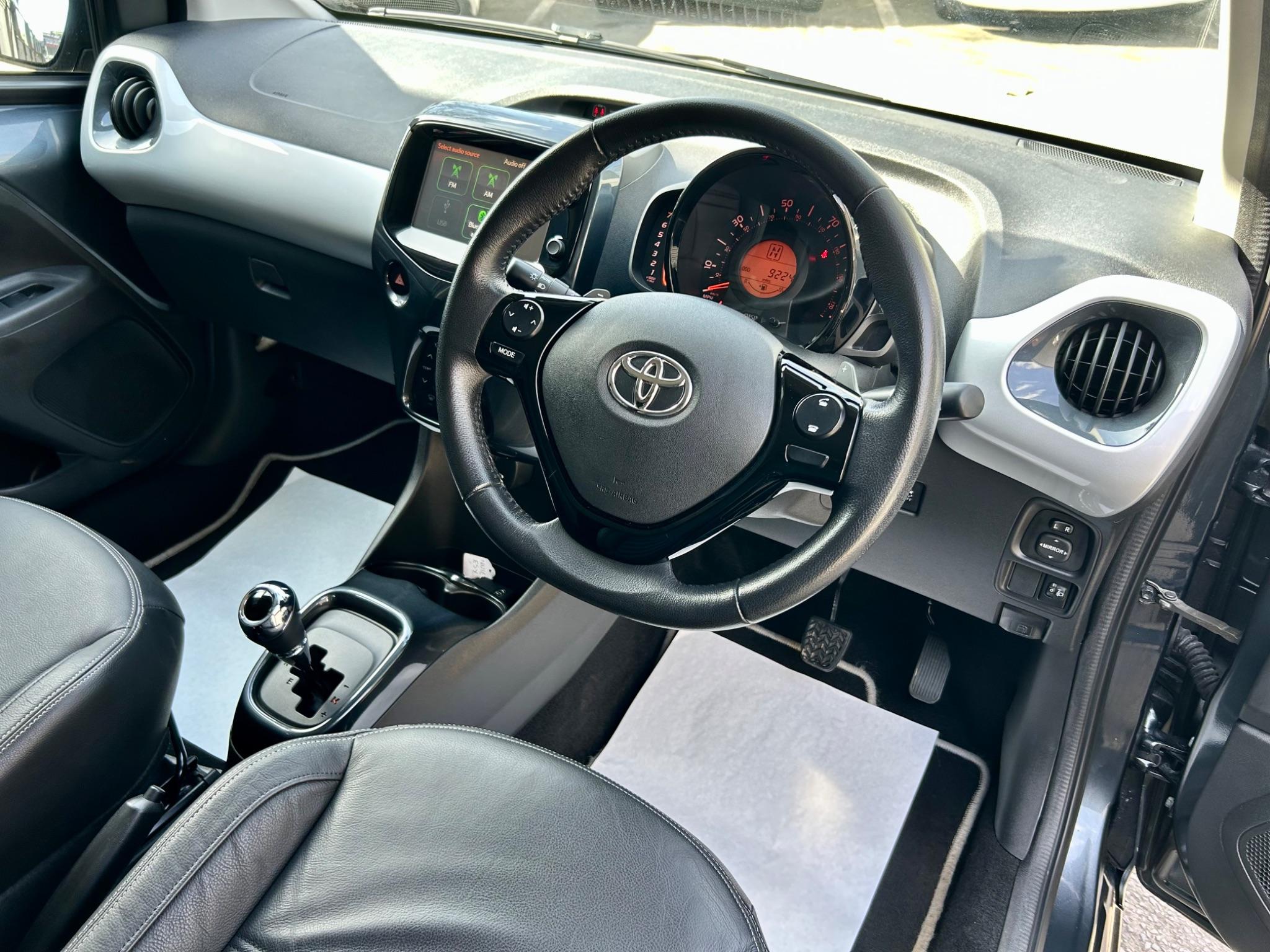 Toyota Aygo view 24