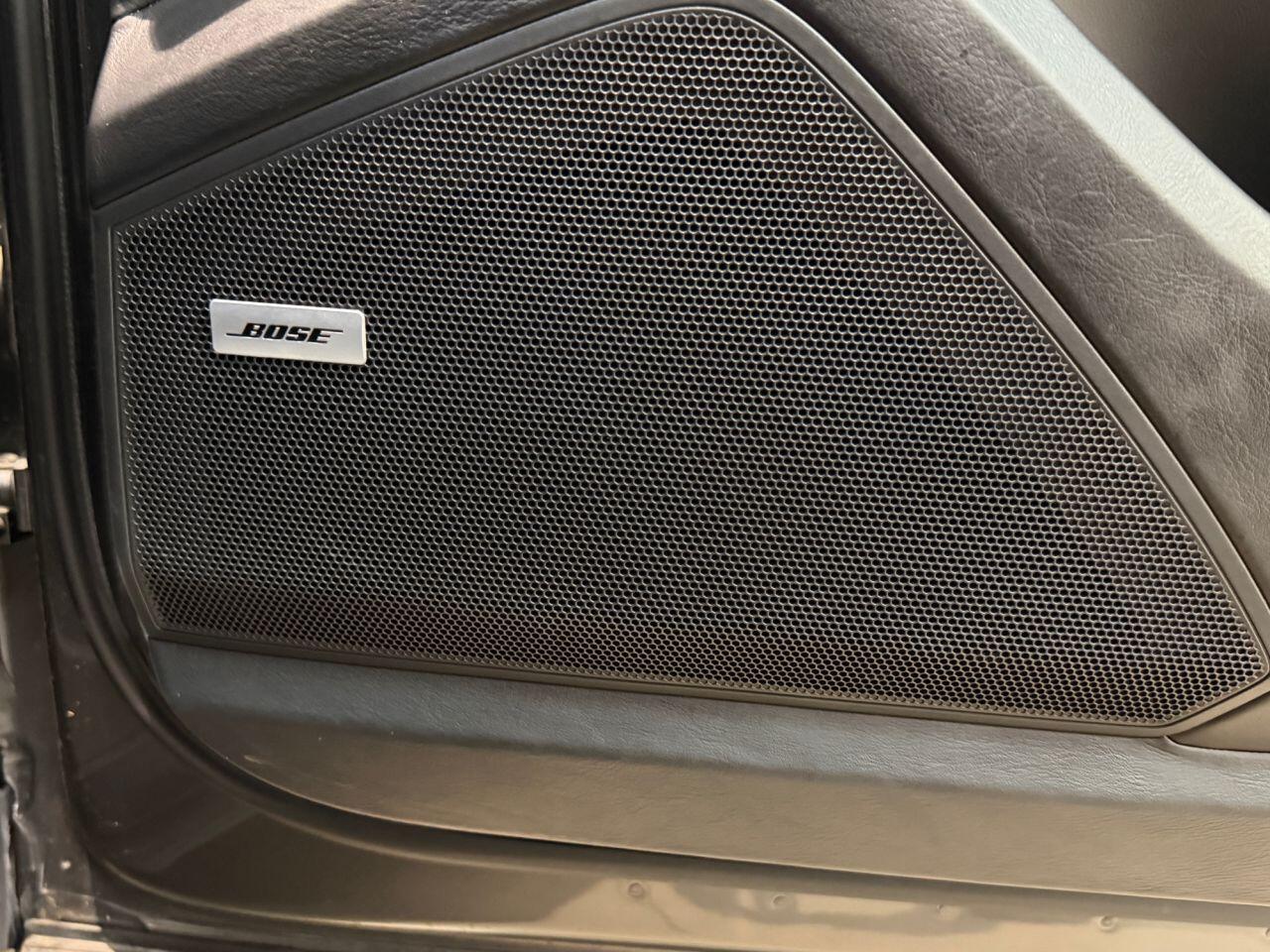 Porsche Cayenne view 24