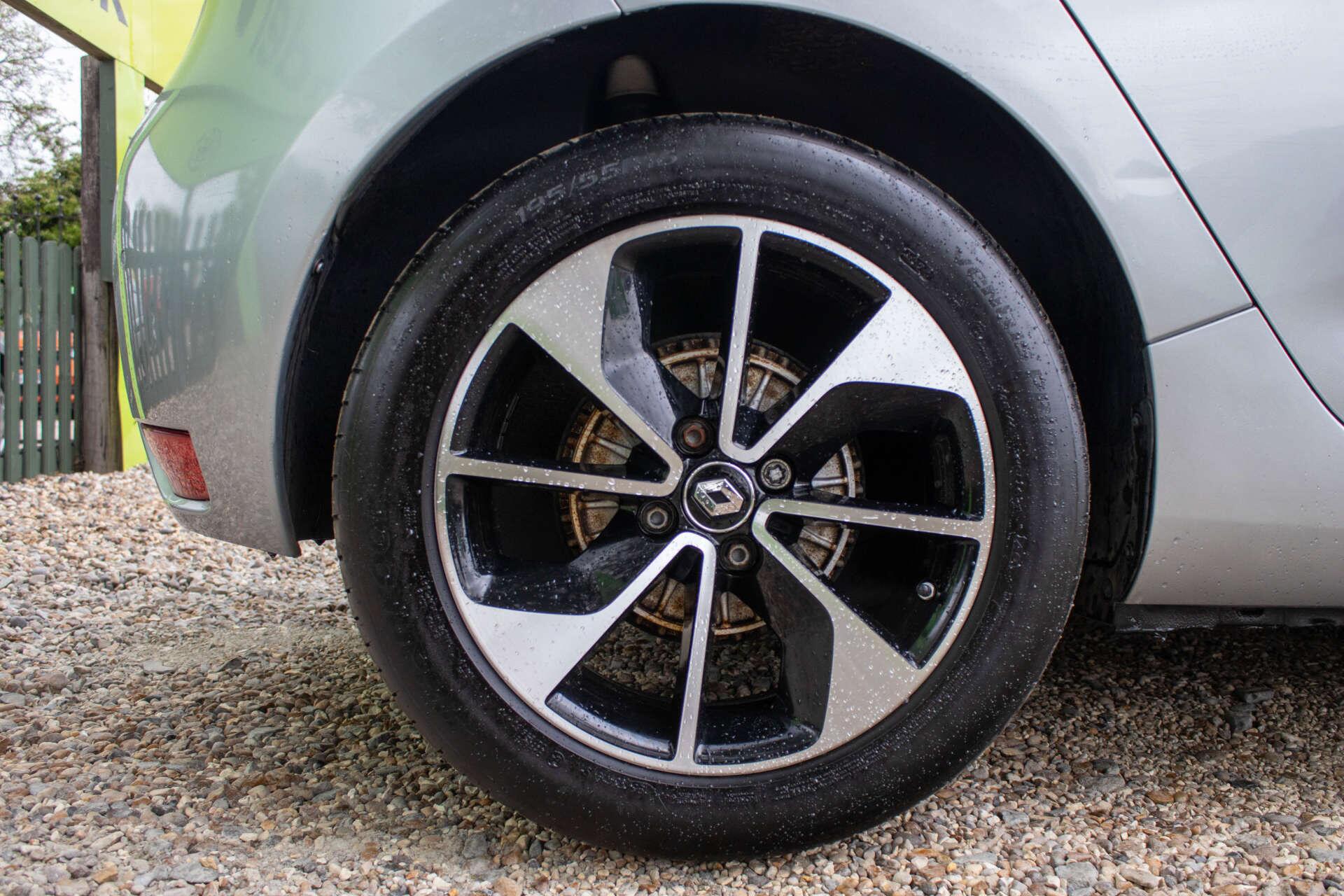 Renault Zoe view 40